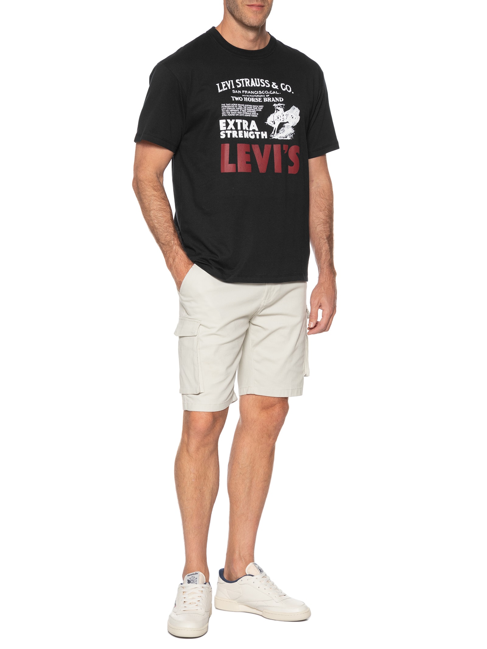 Camiseta Masculina Estampada Vintage Fit Preto Levi's