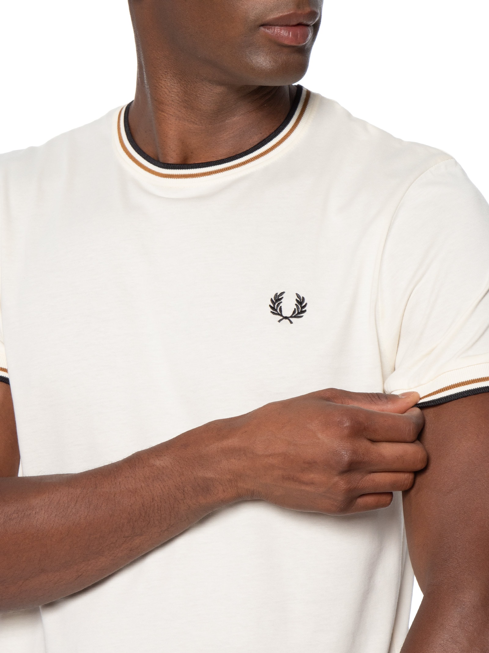 Camiseta Masculina Friso Duplo Regular Fit Em Algodão Off White Fred Perry