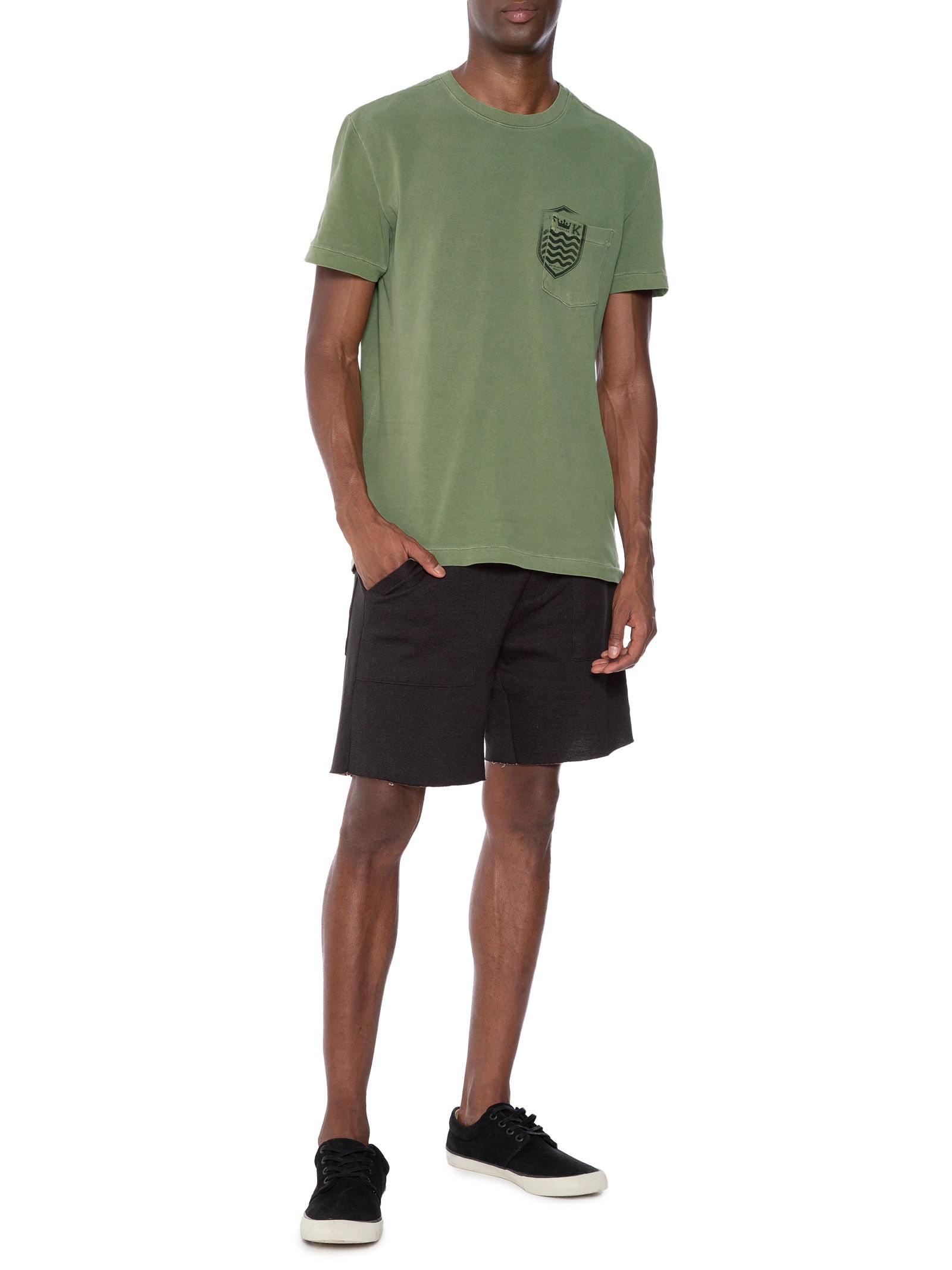 Camiseta Masculina Manga Curta Gola Careca Brasão Verde Osklen