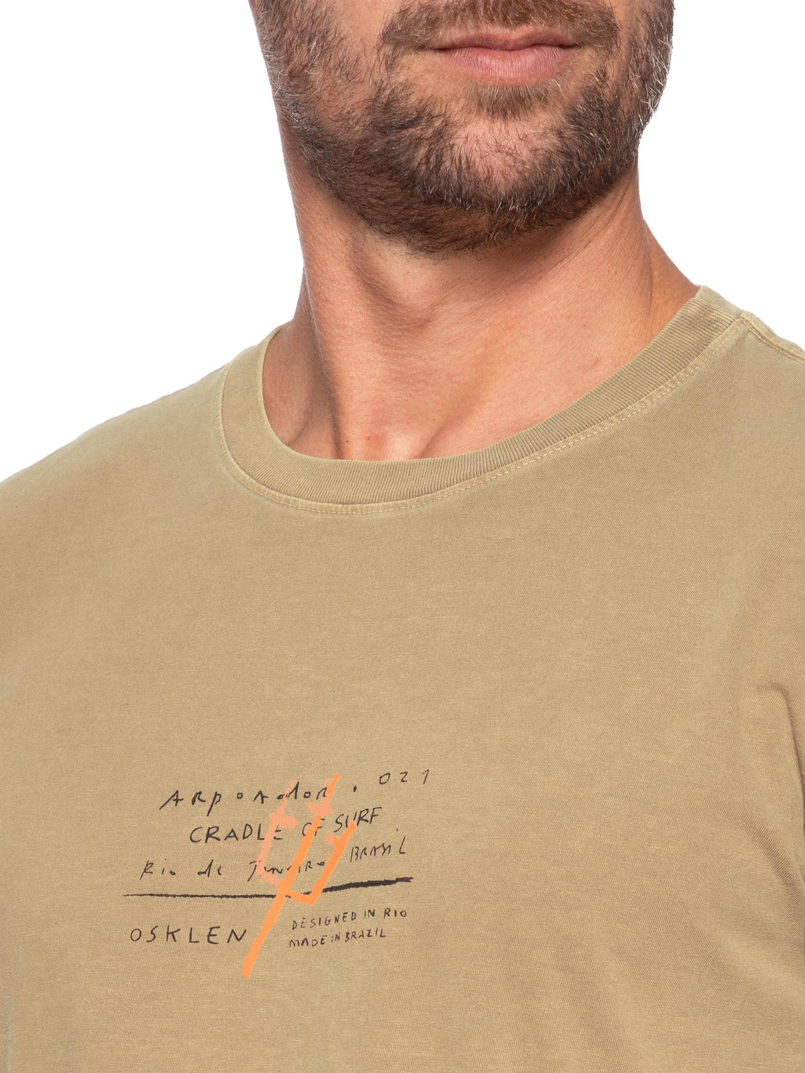 Camiseta Masculina Manga Curta Gola Careca Slim Stone Imperial Bege Osklen