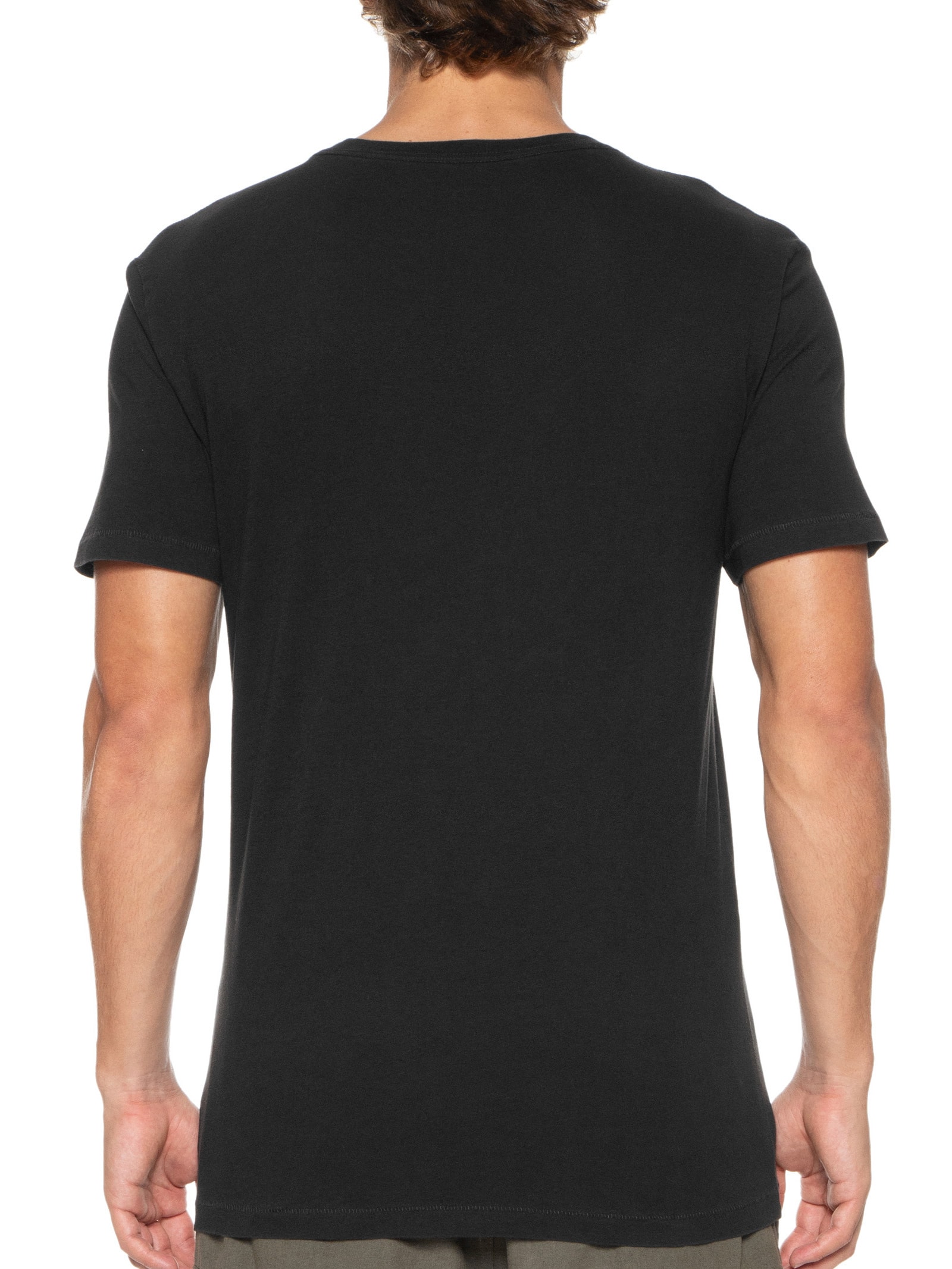 Camiseta Masculina Manga Curta Gola Careca Soft Used Brasão Gaze Preto Osklen