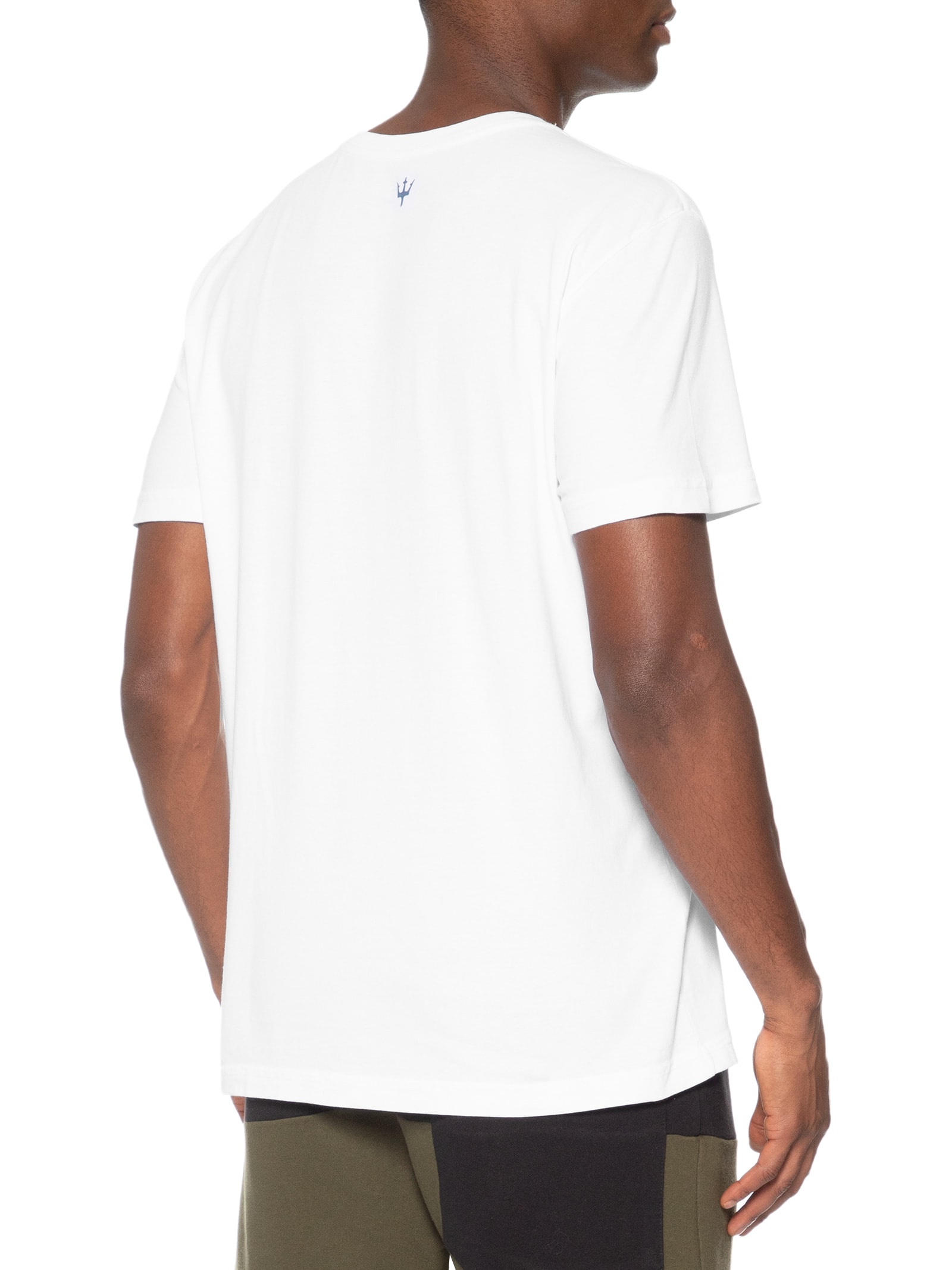 Camiseta Masculina Manga Curta Gola Careca Stone Waves & Dancing Branco Osklen
