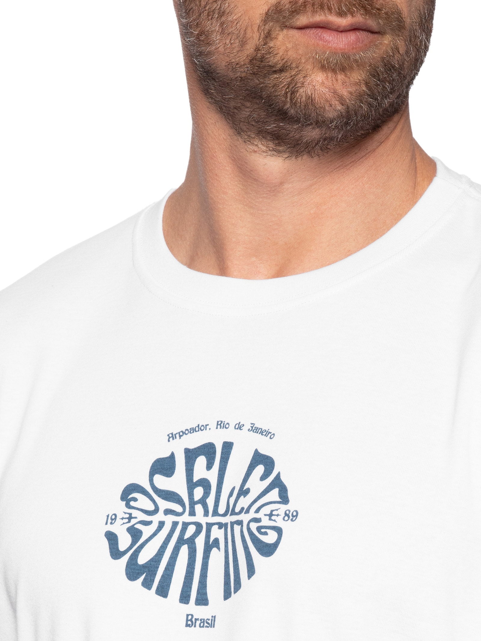 Camiseta Masculina Manga Curta Gola Careca Surfing Over  Branco Osklen
