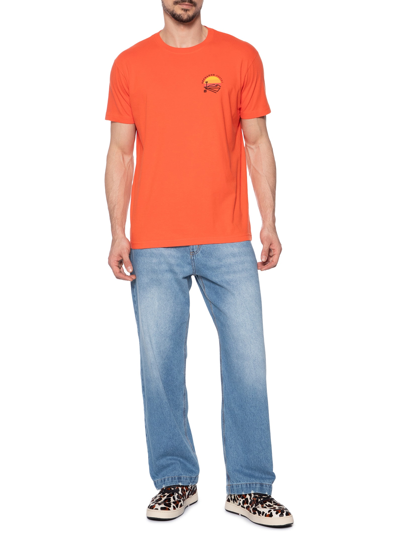 Camiseta Masculina Manga Curta Gola Careca Vintage Arpoador Patch Laranja Osklen