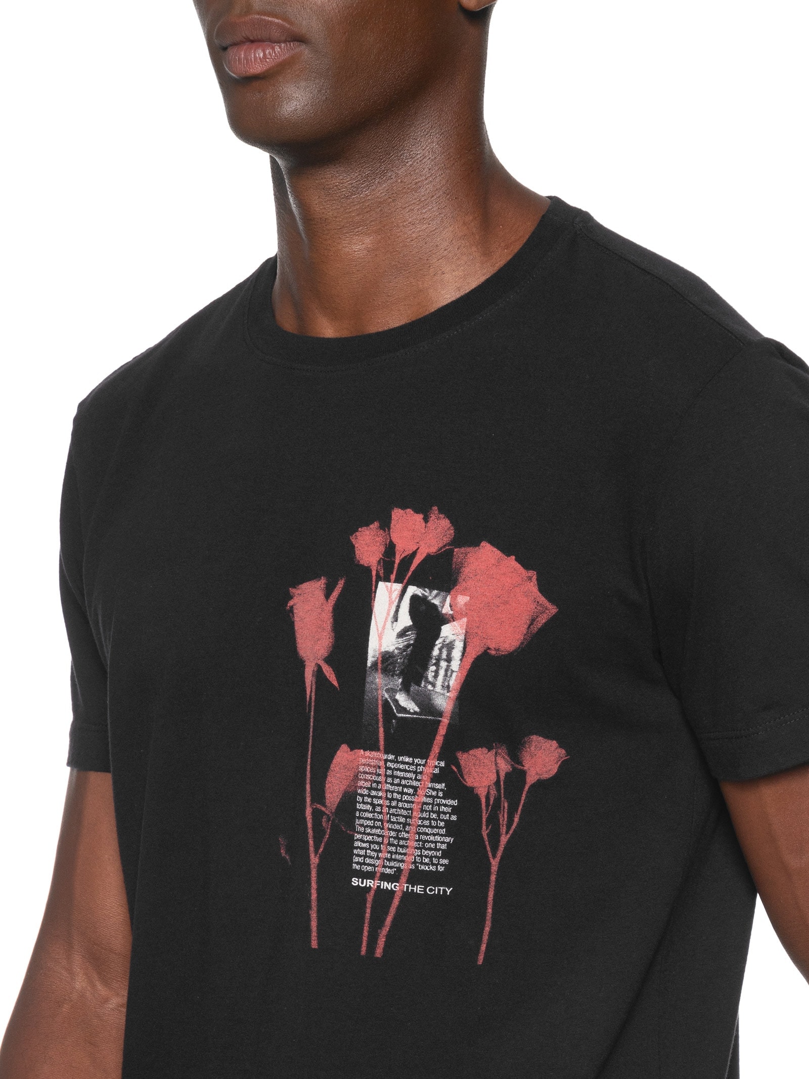 Camiseta Masculina Manga Curta Gola Careca Vintage City Rose Preto Osklen