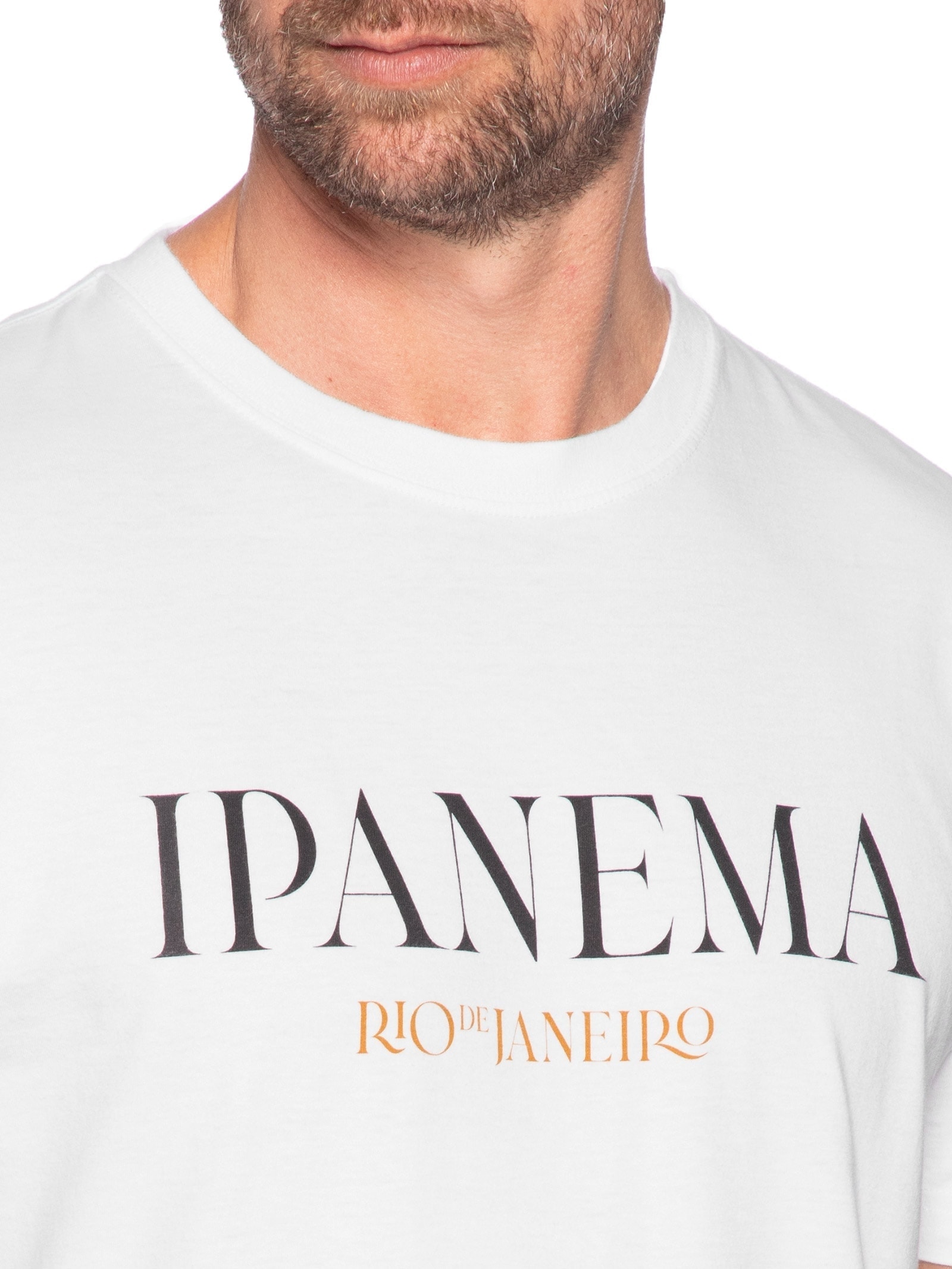Camiseta Masculina Manga Curta Gola Careca Vintage Ipanema Serifado Branco Osklen