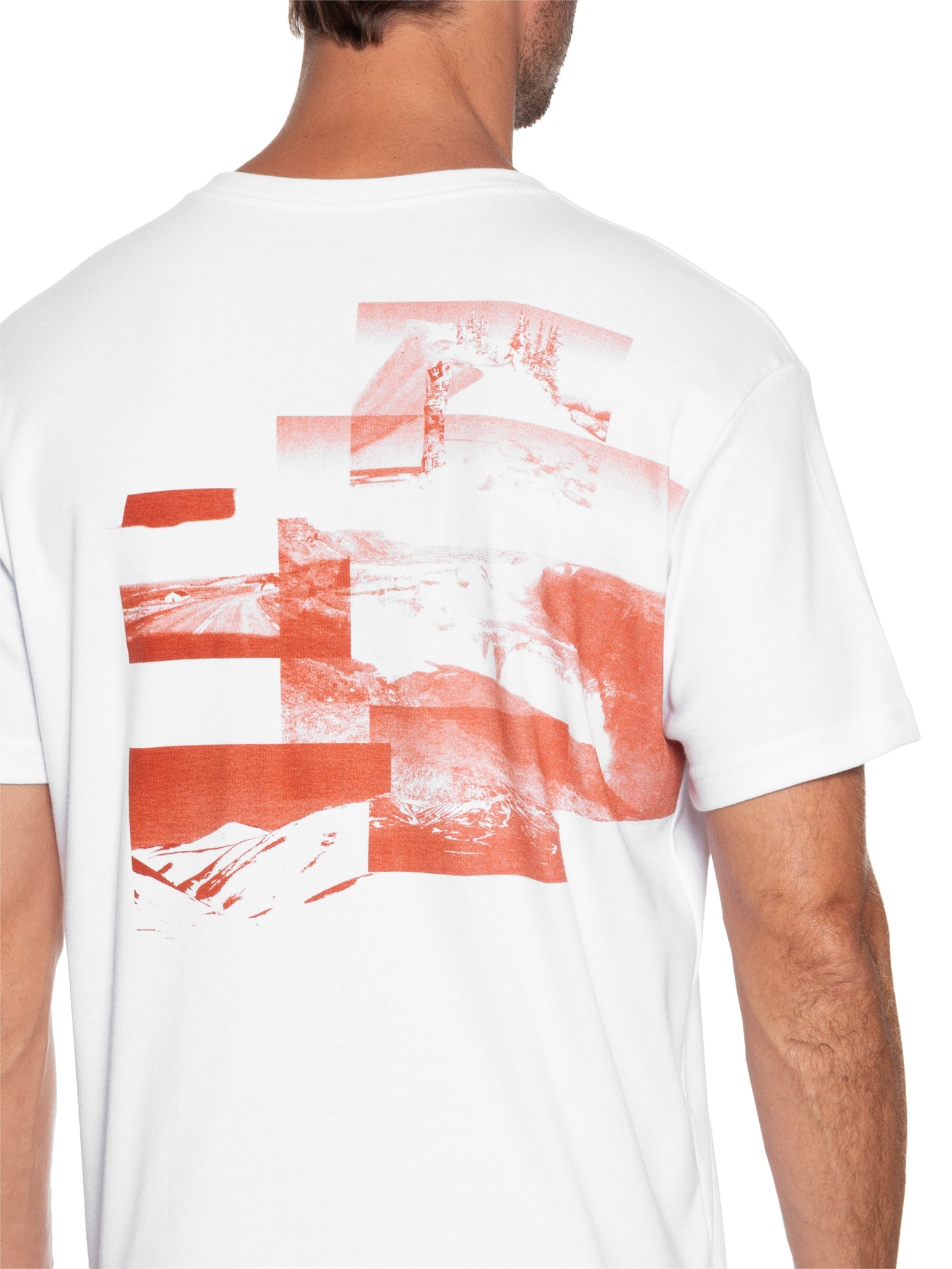 Camiseta Masculina Manga Curta Gola Careca Winter Memories Branco Osklen