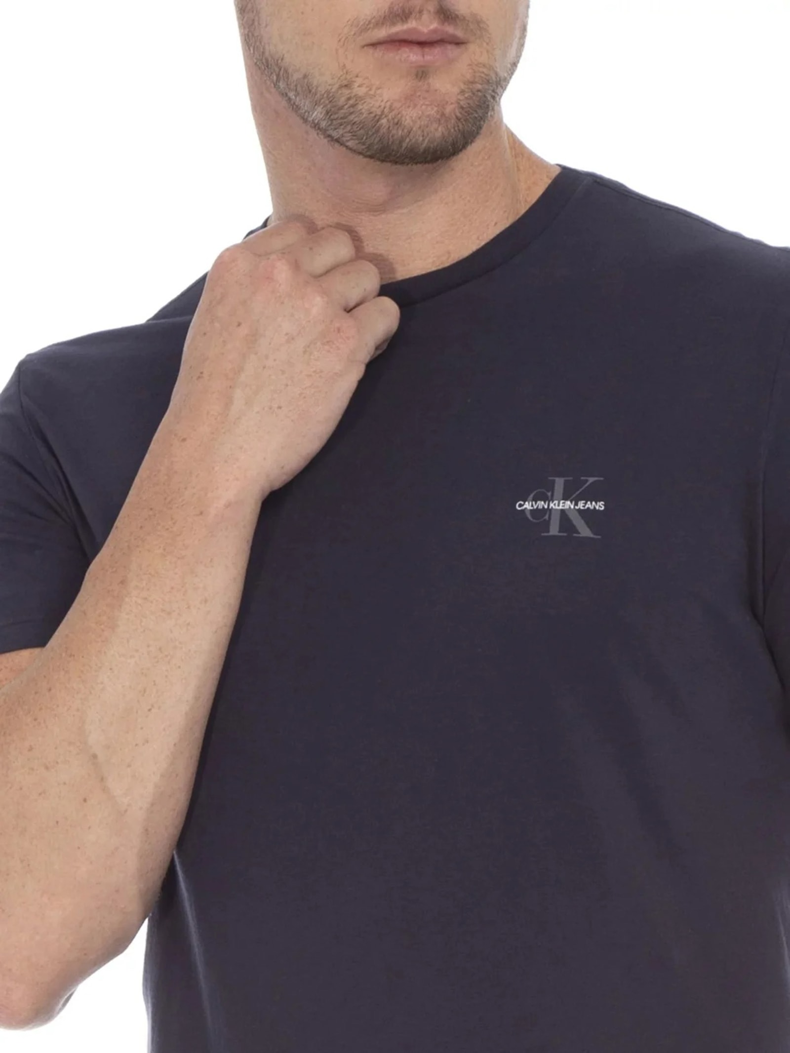 Camiseta Masculina Manga Curta Logo Básico Peito Azul Calvin Klein Jeans