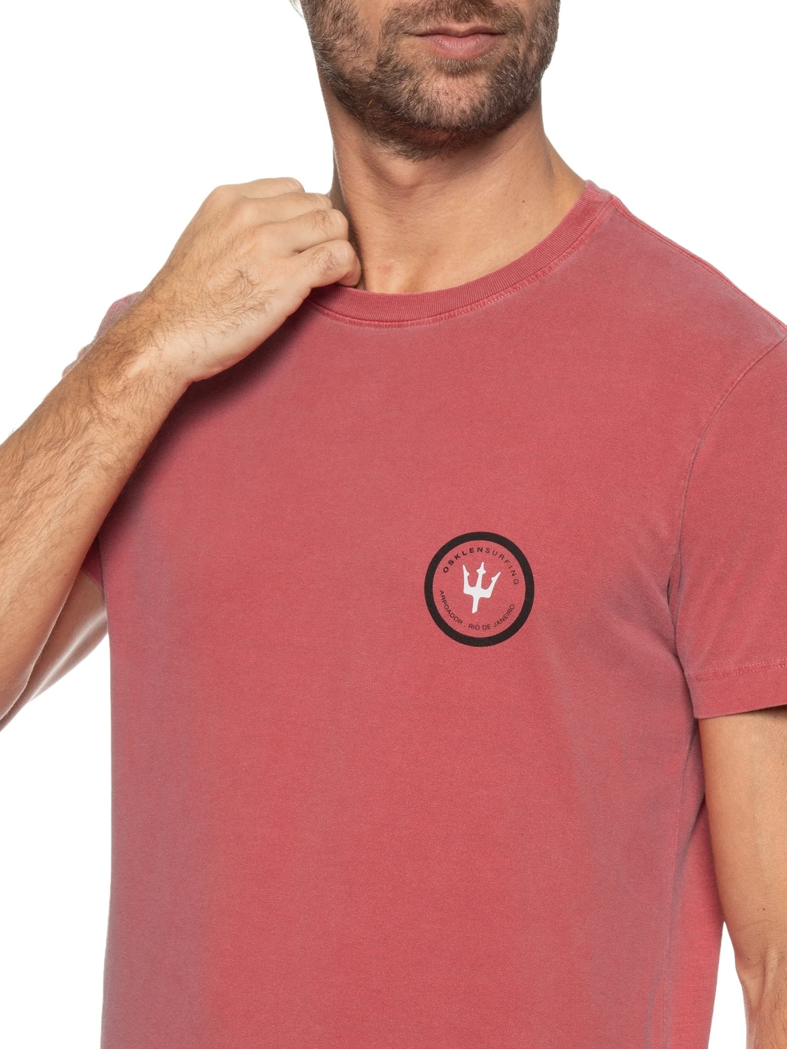 Camiseta Masculina Manga Curta Stone Surf Patch Vermelho Osklen