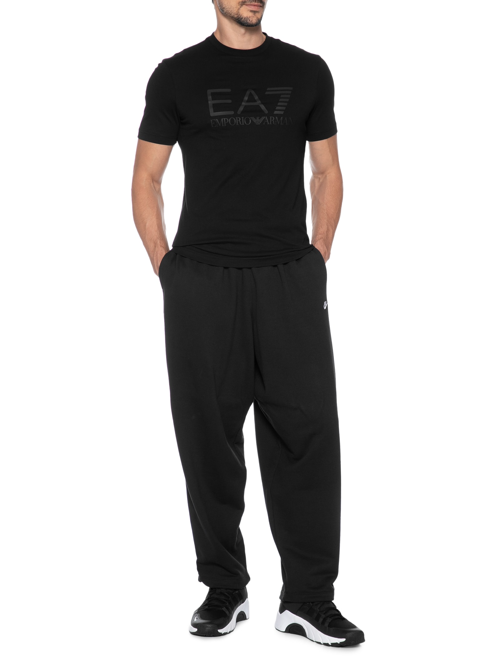 Camiseta Masculina Manga Curta Train Core ID Big Logo Preto Ea7 Emporio Armani