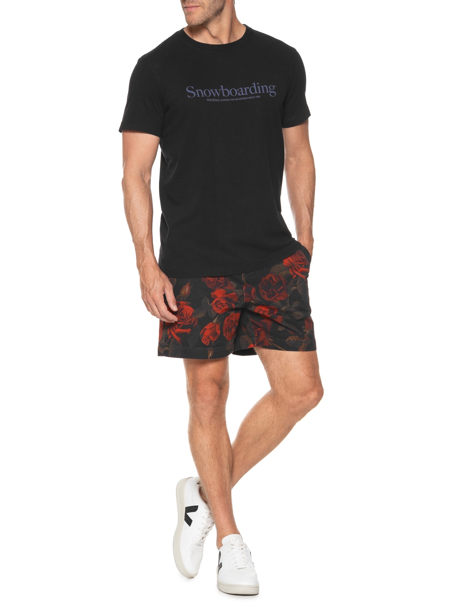 Camiseta Masculina Manga Curta Vintage Gola Careca Snowboarding Type  Preto Osklen