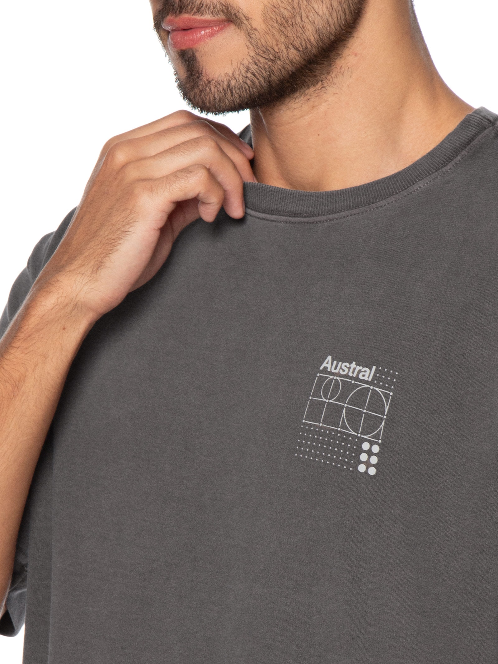 Camiseta Masculina Oversized Estampa Tech Marrom Austral