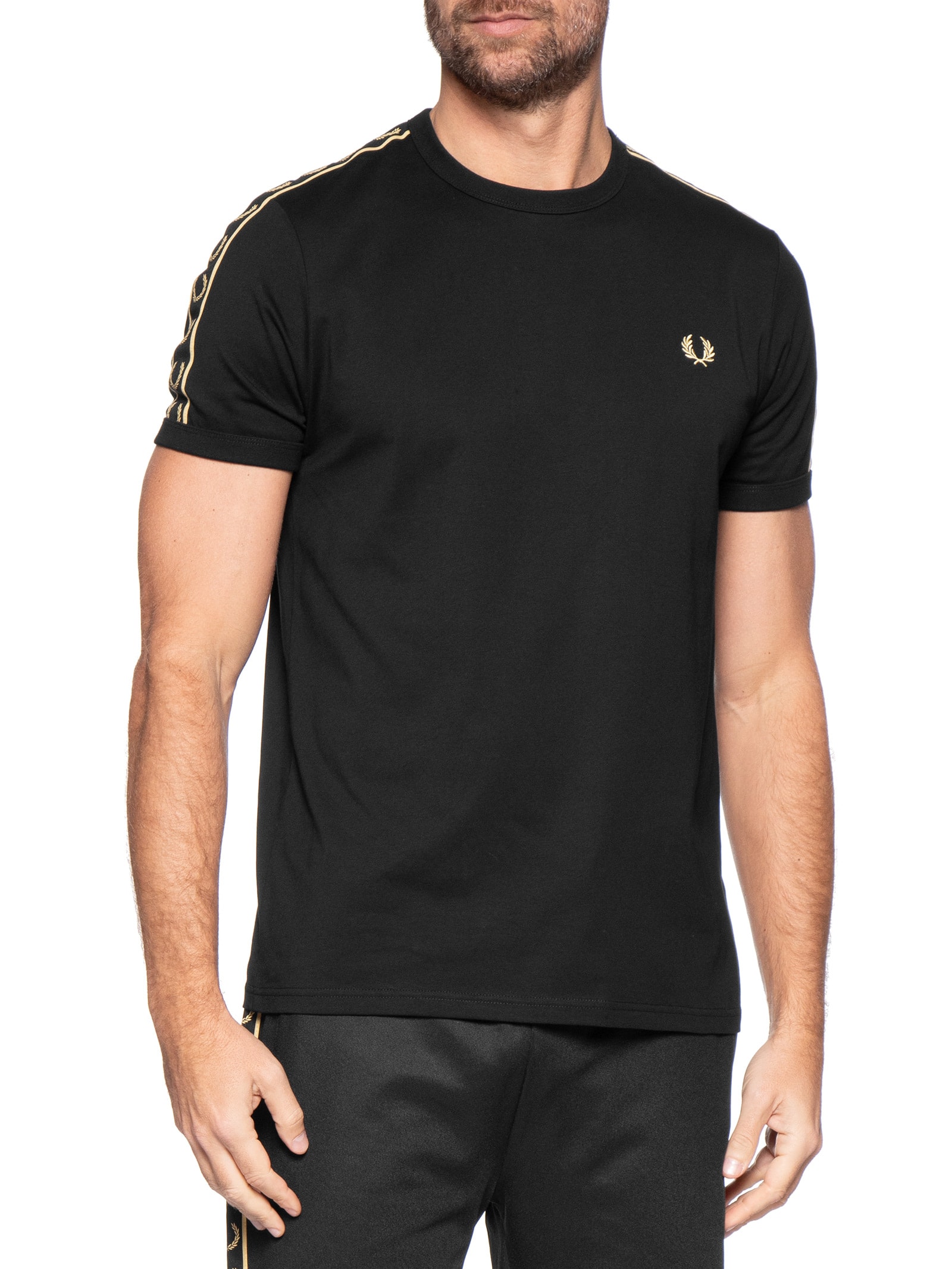 Camiseta Masculina Regular com Faixa Contrastante – Preto Fred Perry