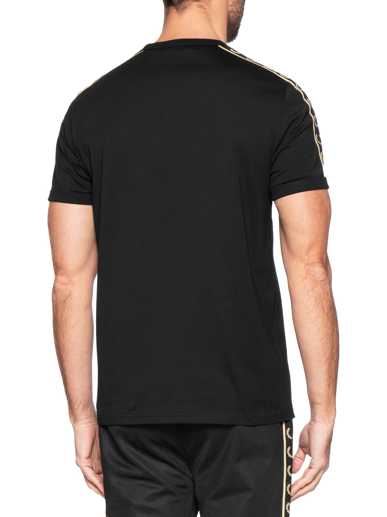 Camiseta Masculina Regular com Faixa Contrastante – Preto Fred Perry