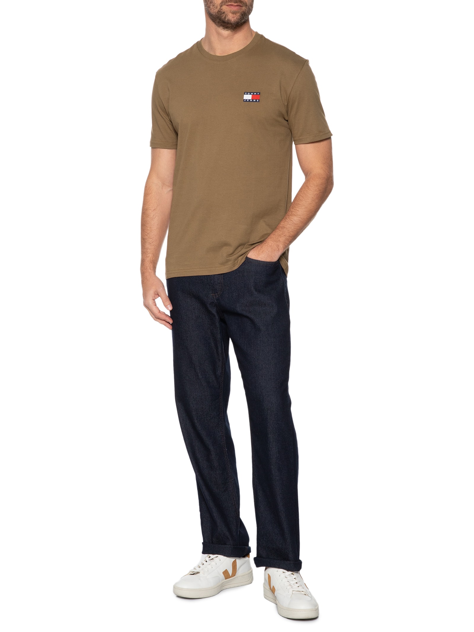 Camiseta Masculina Regular Fit Badge Bordado Marrom Tommy Jeans