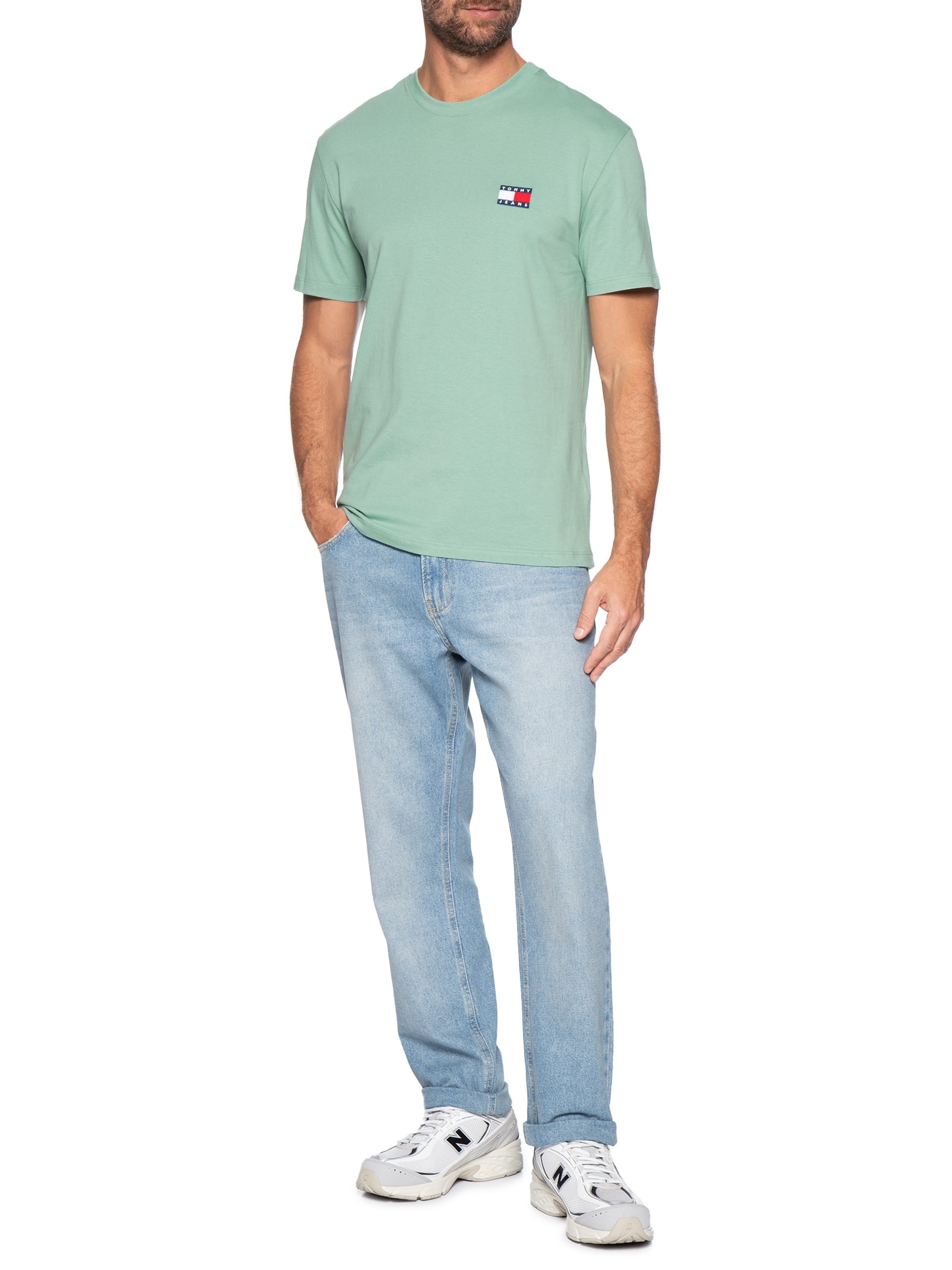 Camiseta Masculina Regular Fit Badge Bordado Verde Tommy Jeans
