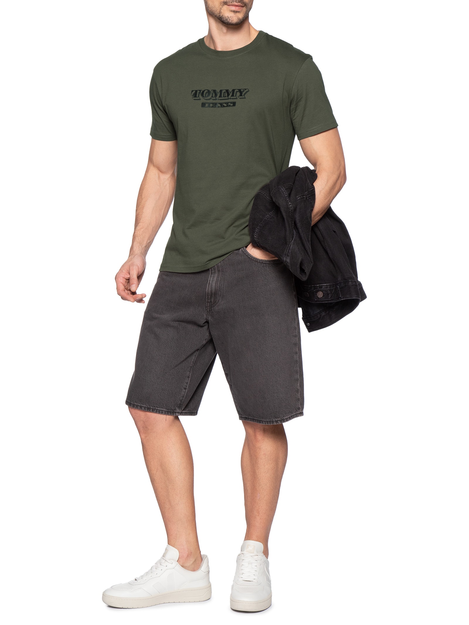 Camiseta Masculina Regular Fit Estampada Bills Font Verde Tommy Jeans