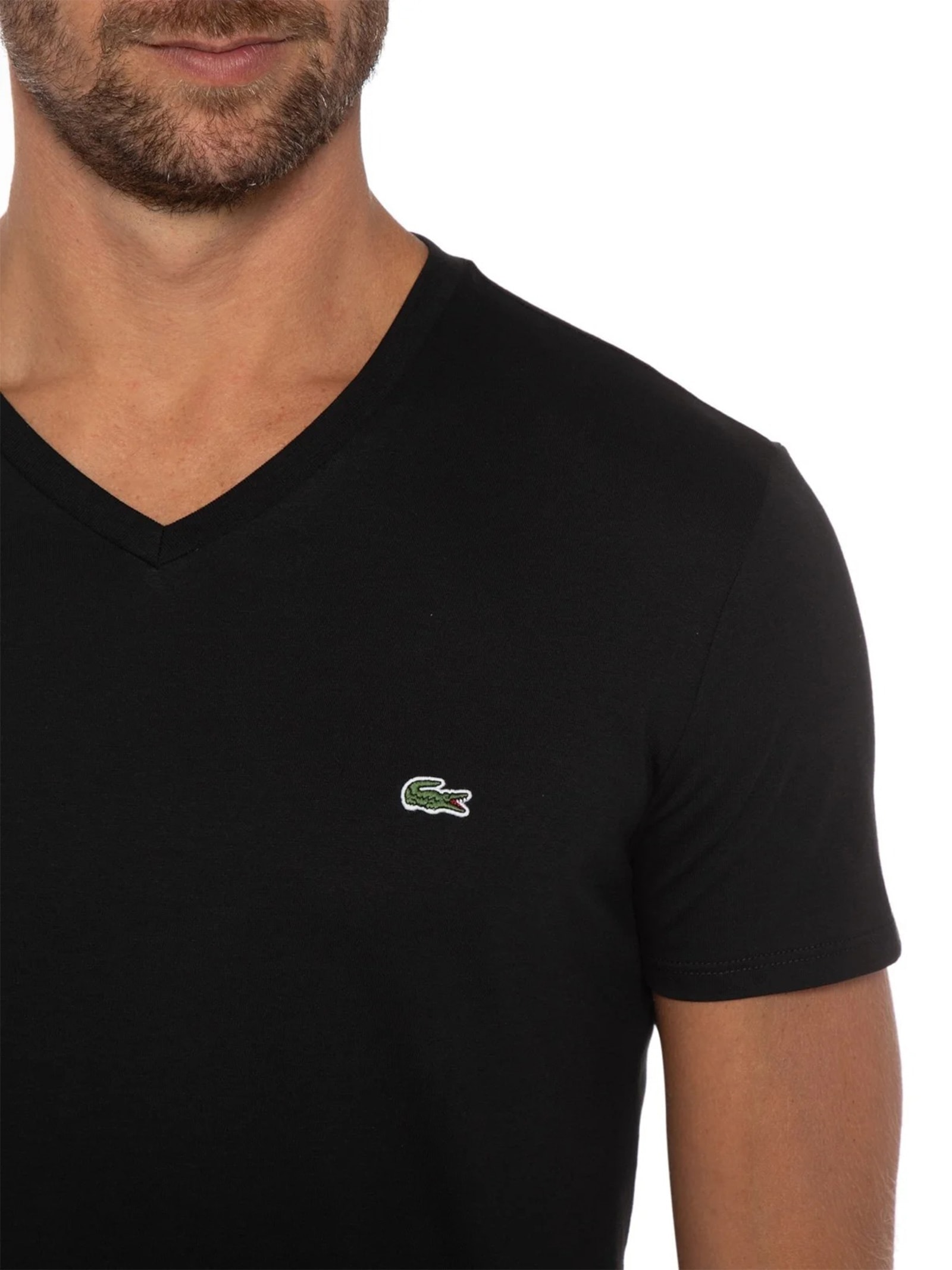 Camiseta Masculina Regular Fit Gola V Em Algodão Pima Preto Lacoste