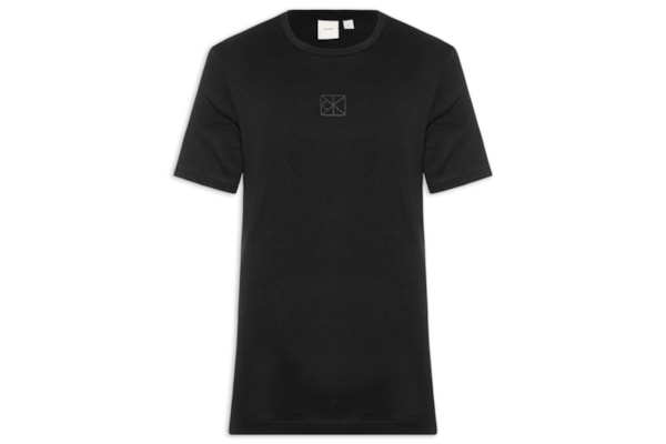 Camiseta Masculina Rubber Patch AOP - Preto