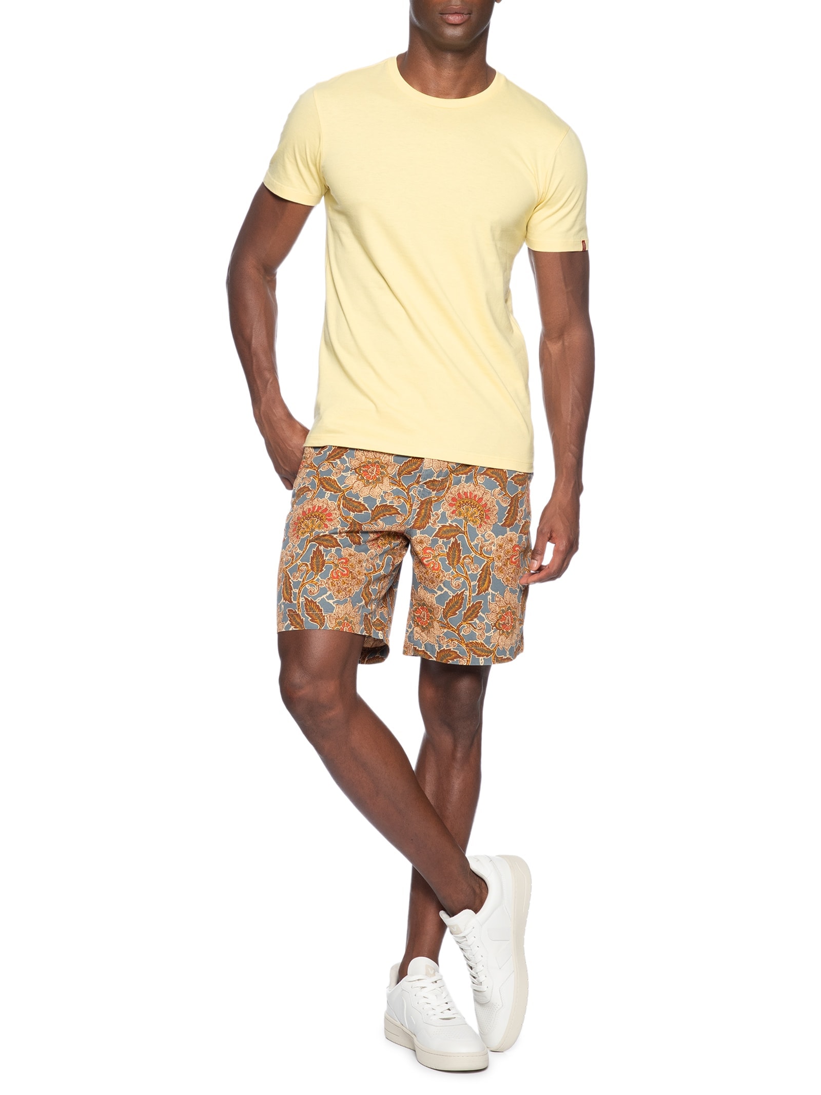 Camiseta Masculina Slim Fit Com Logo No Punho Amarelo Levi's