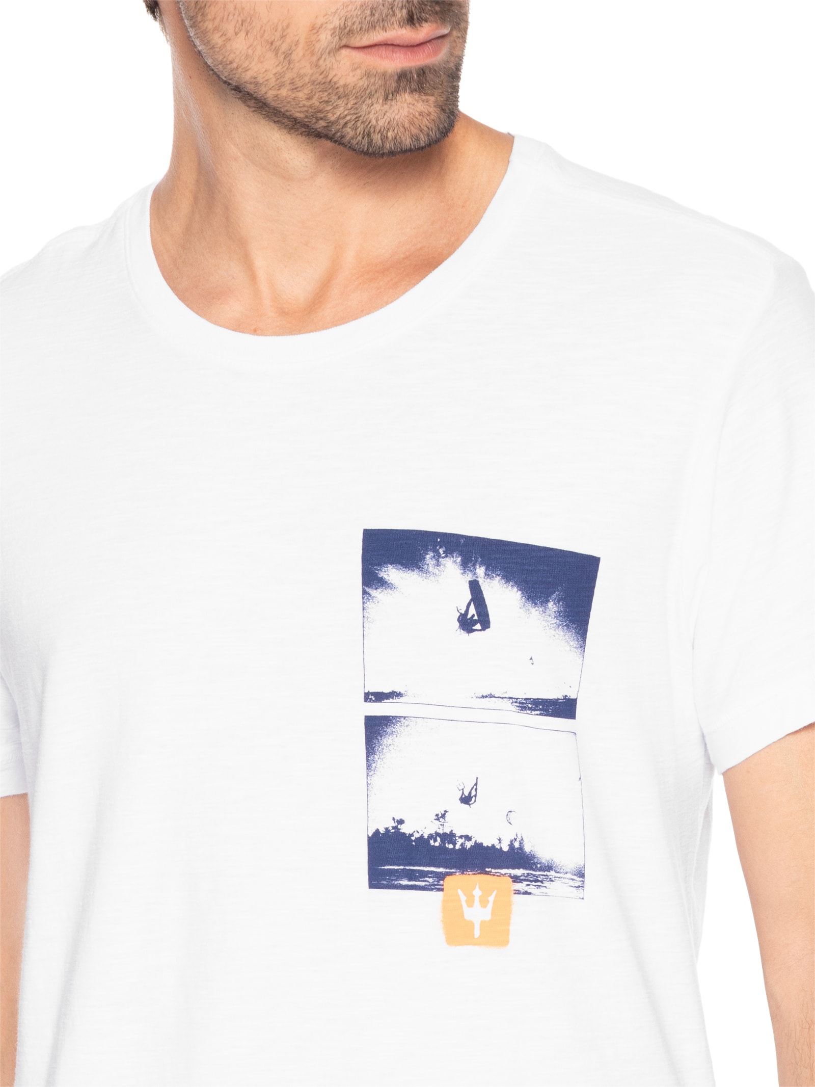 Camiseta Masculina Slim Rough Kite Shots Manga Curta Branco Osklen