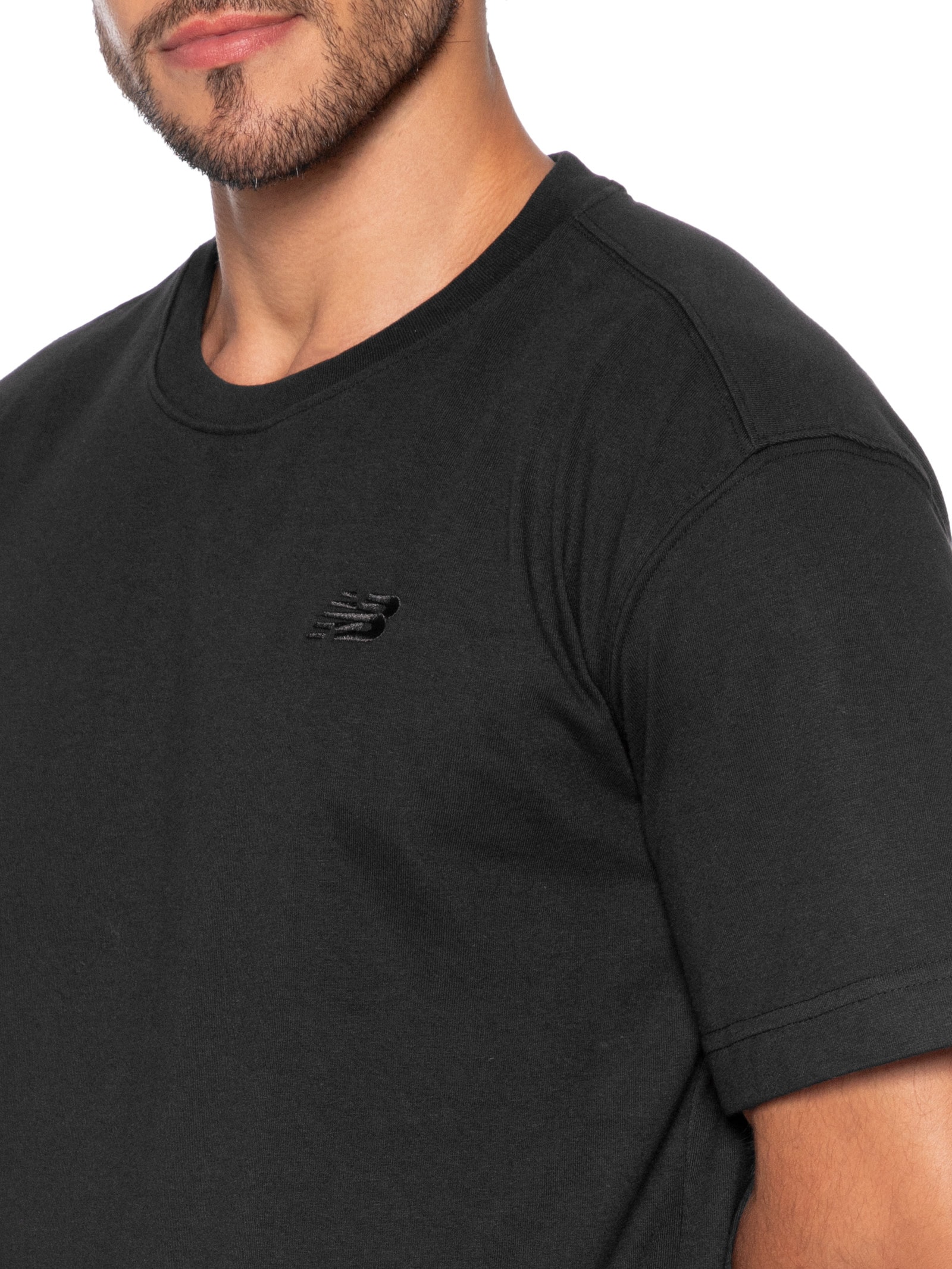 Camiseta Masculina Small Logo – Preto New Balance