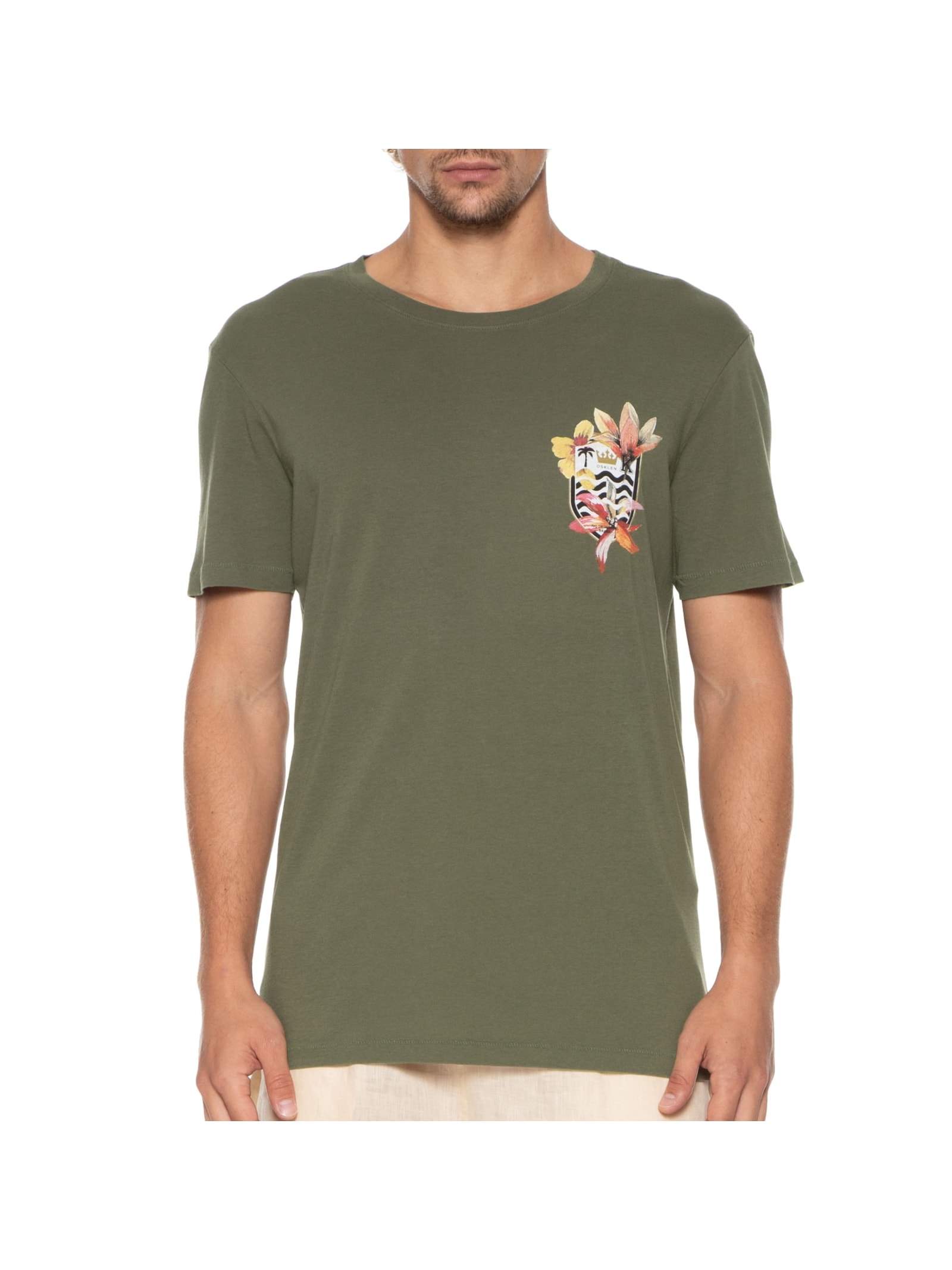 Camiseta Masculina Soft Used Brasao Flores Verde Osklen