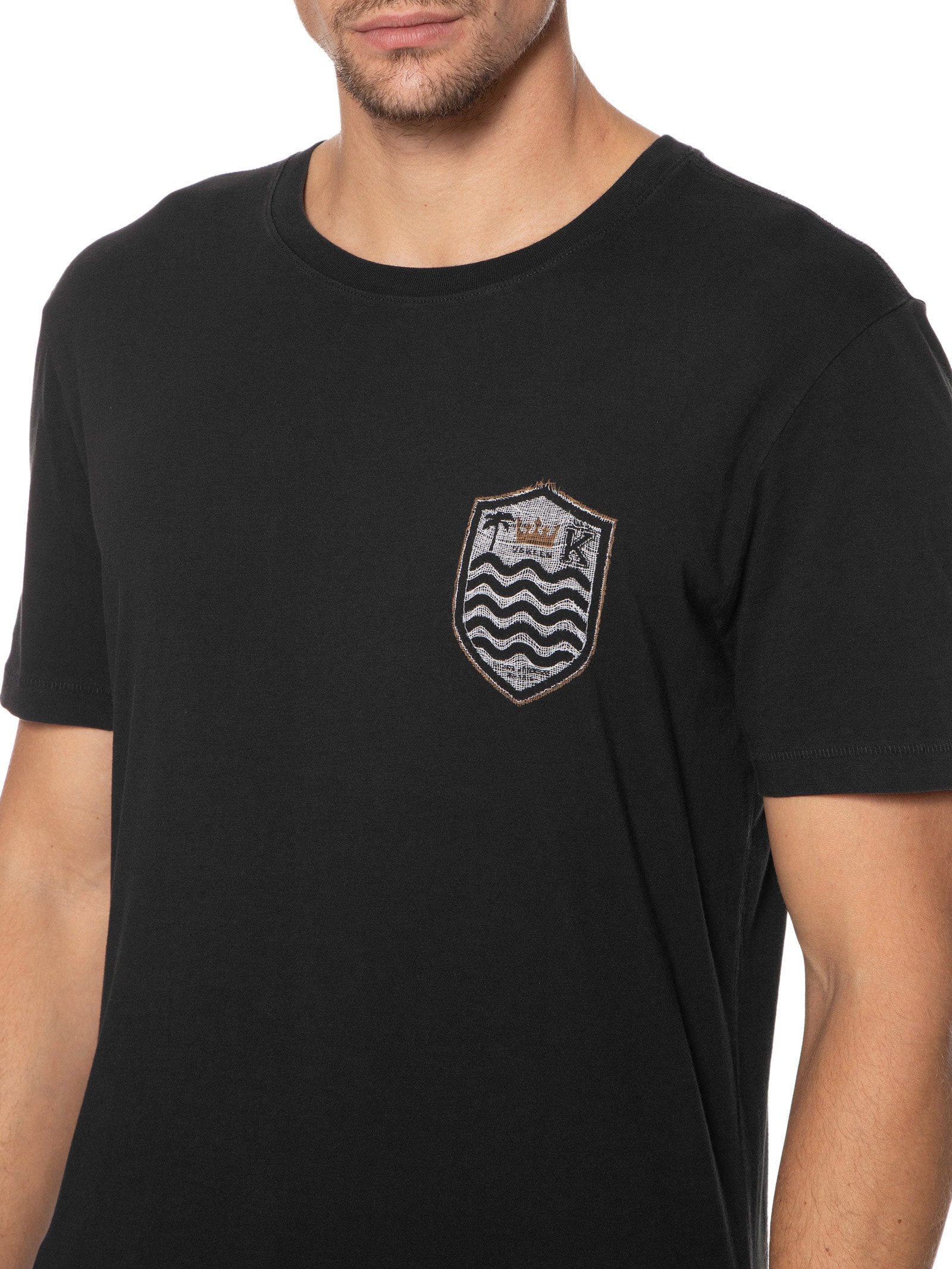 Camiseta Masculina Soft Used Brasão Gaze Mc Preto Osklen