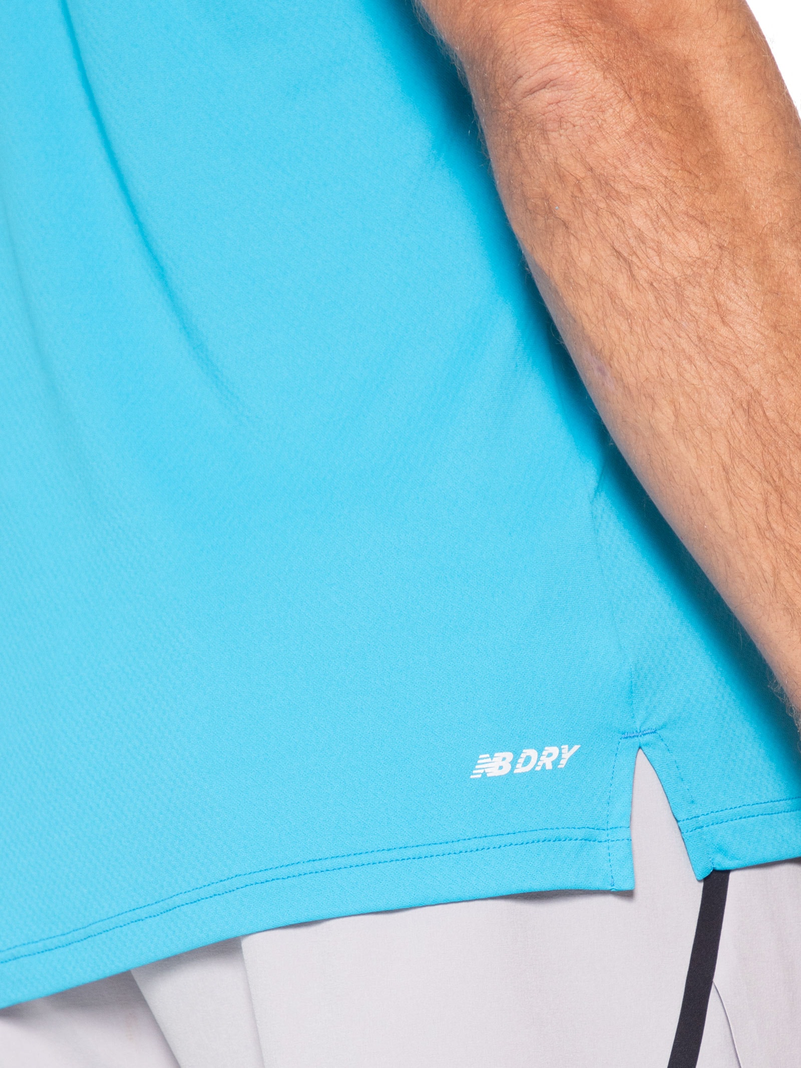 Camiseta Masculina Sport Essentials Azul New Balance