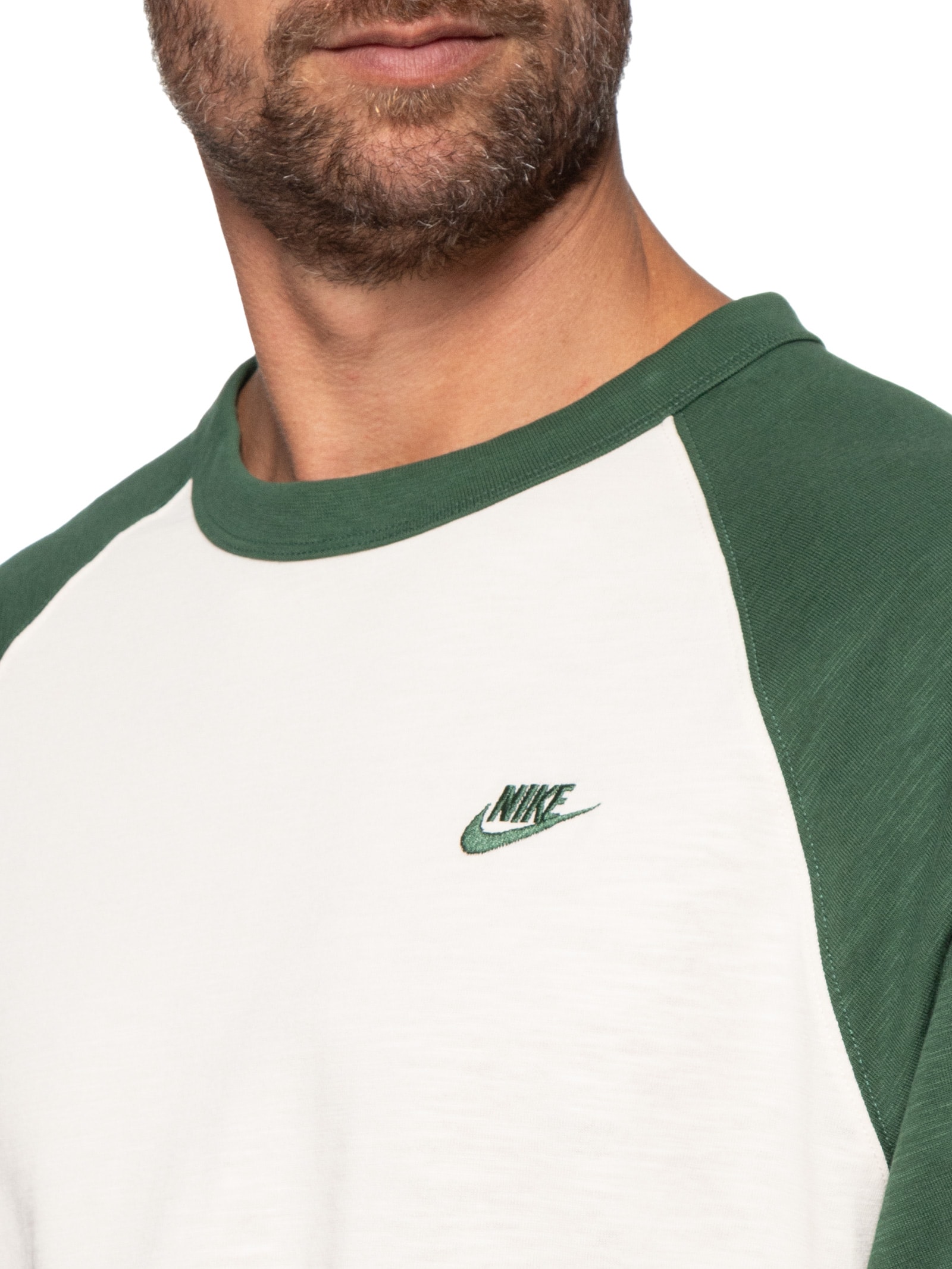 Camiseta Masculina Sportswear Club Bege Nike