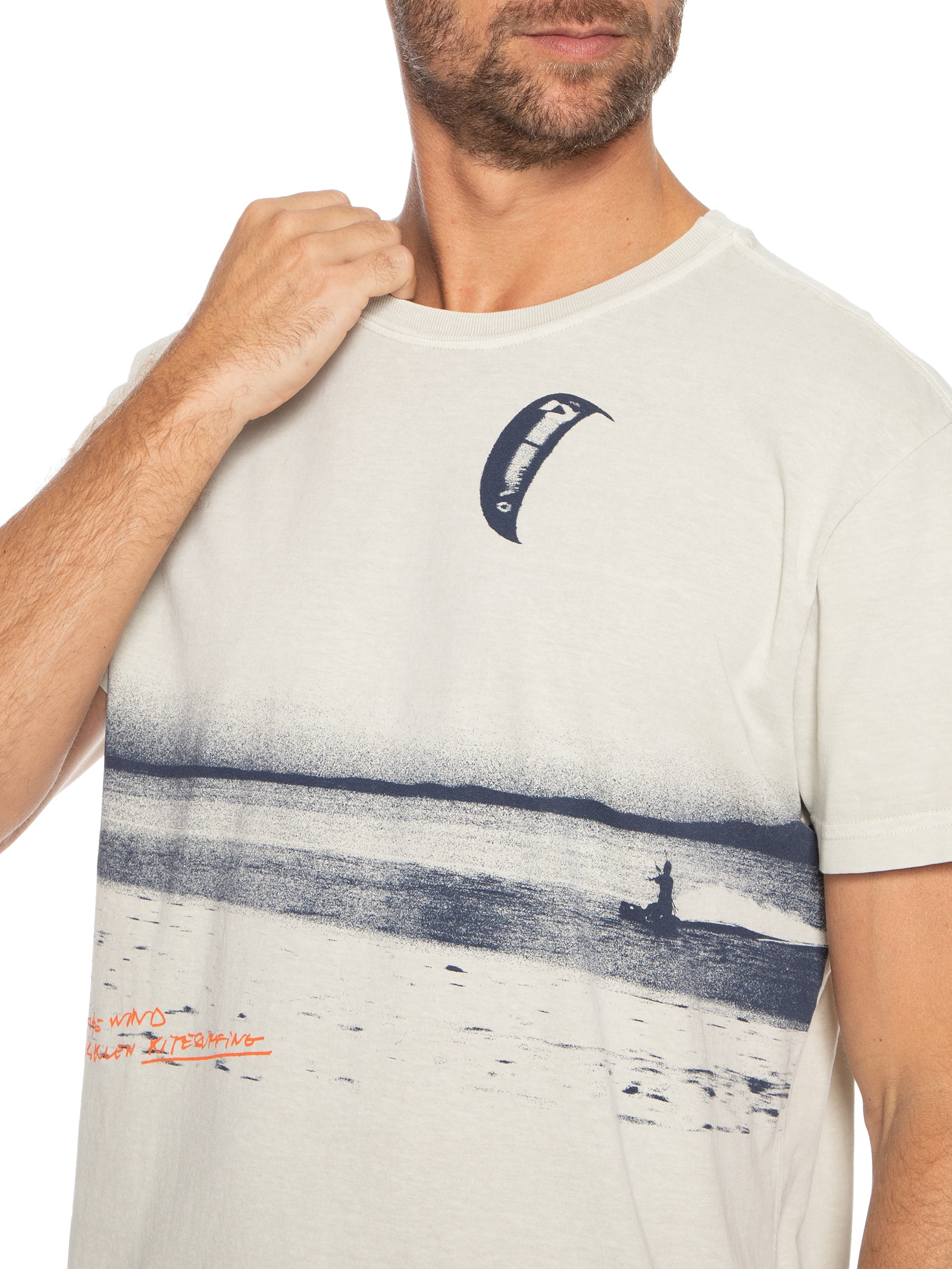 Camiseta Masculina Stone Surfing The Wind Bege Osklen