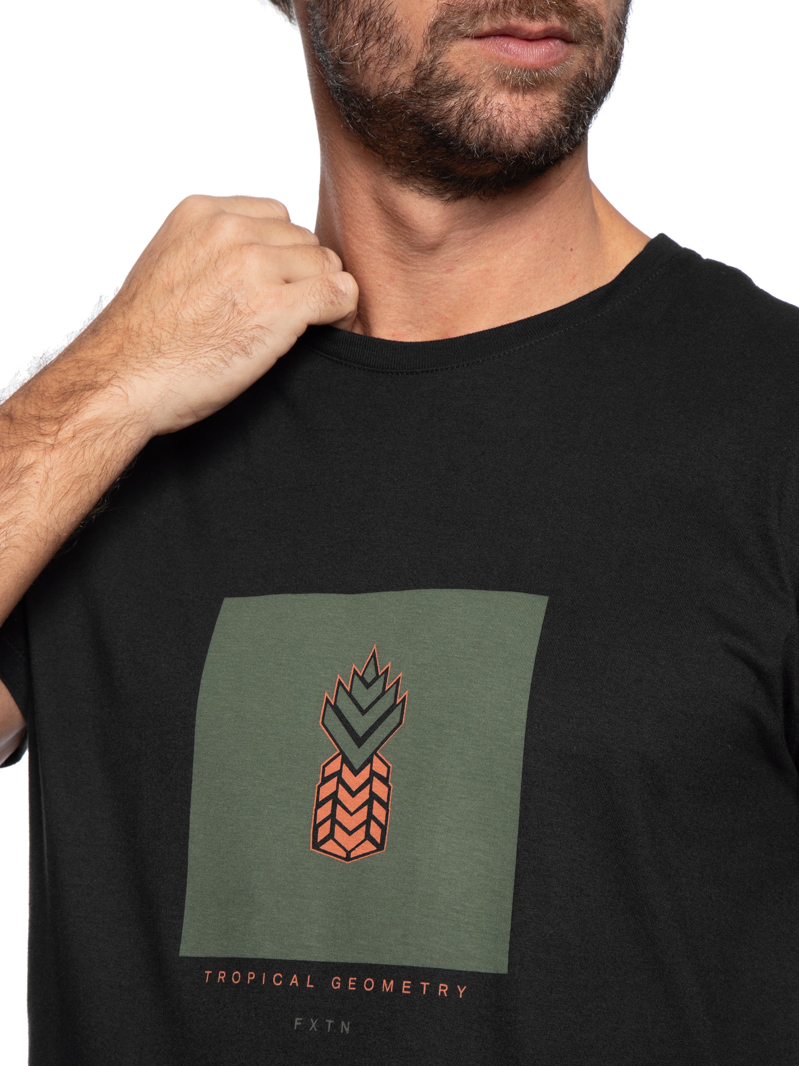 Camiseta Masculina Tropical Geometry Preto Foxton