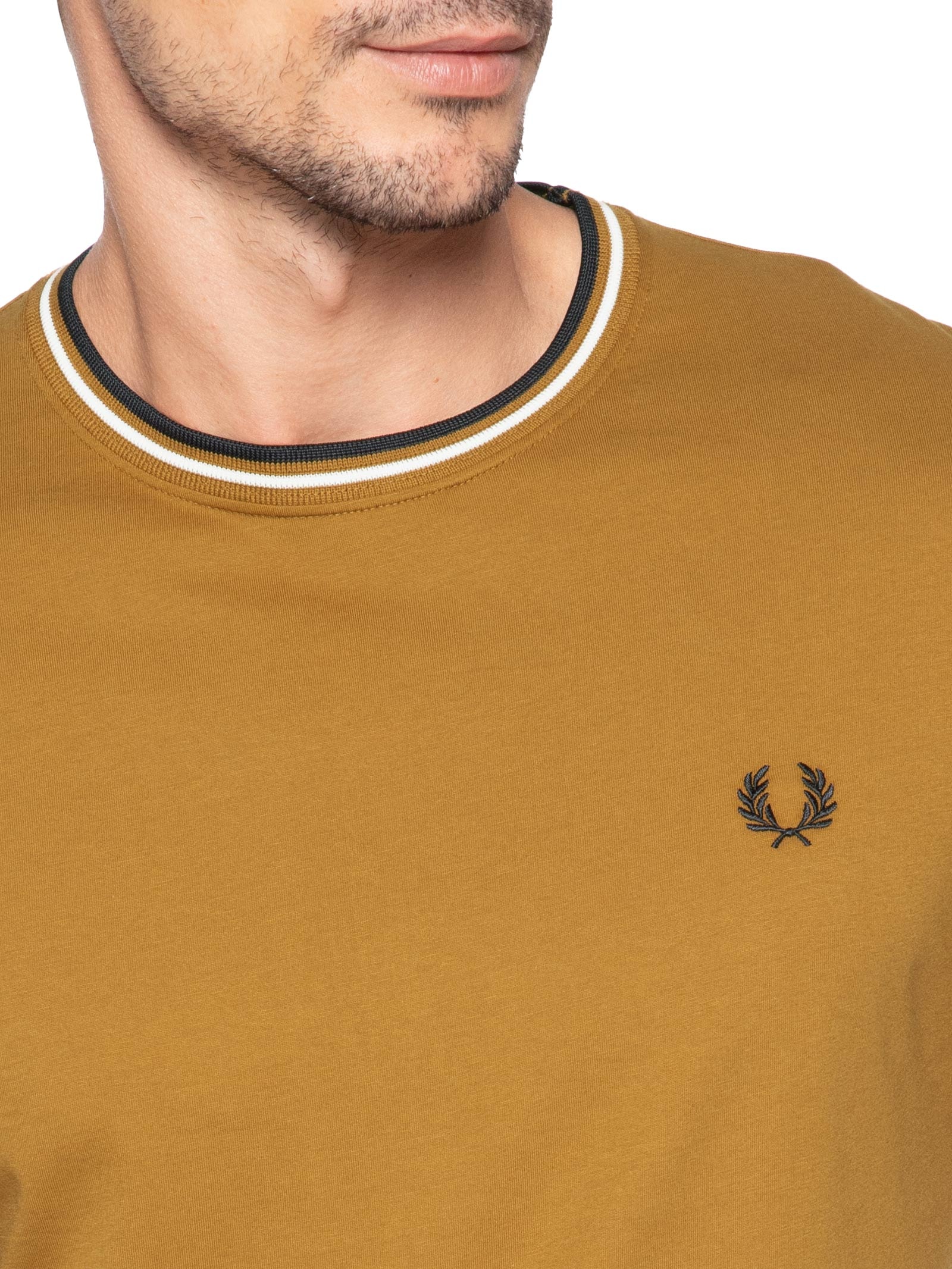 Camiseta Masculina Twin Tipped Regular Fit Em Algodão Marrom Fred Perry