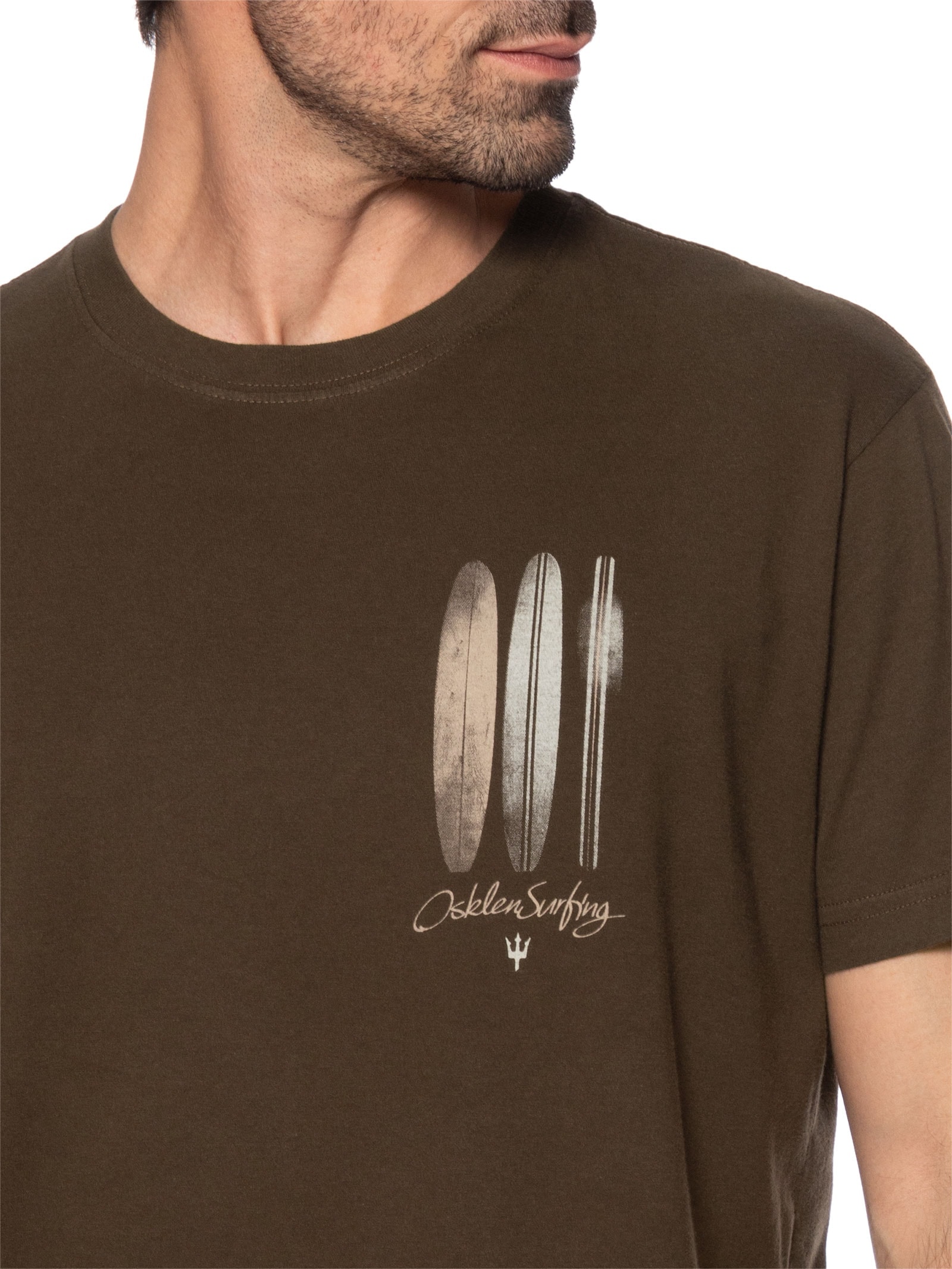 Camiseta Masculina Vintage Longboards Manga Curta Marrom Osklen