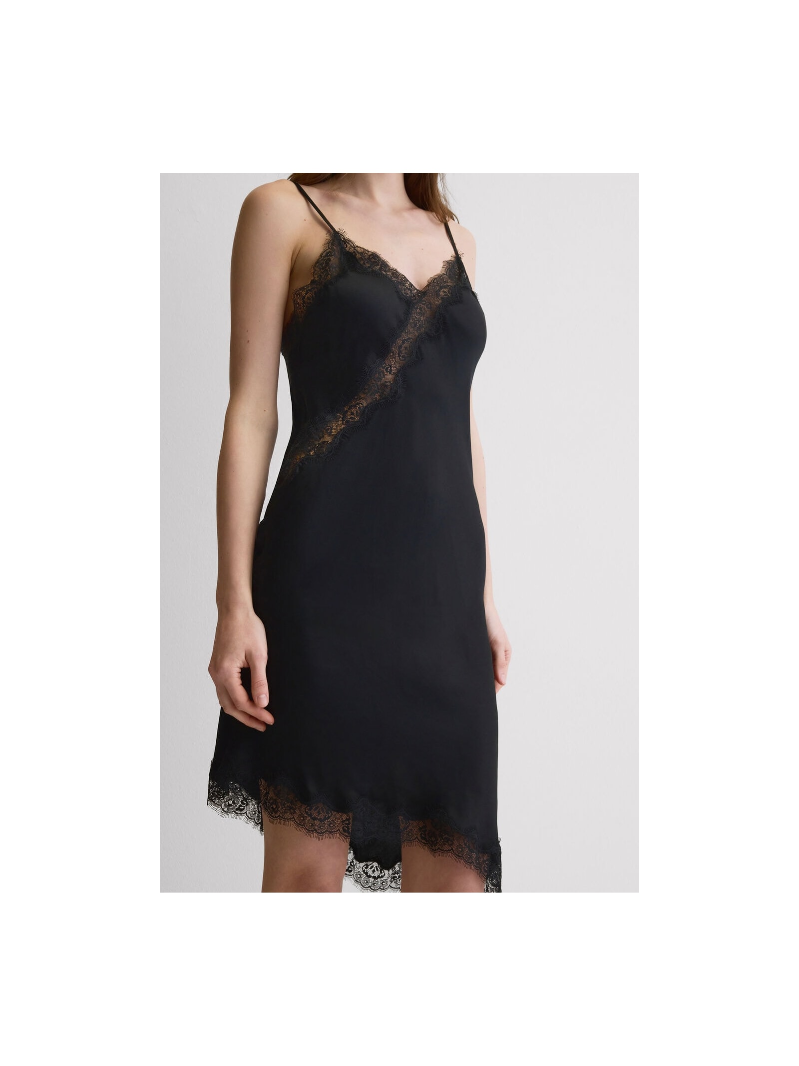 Camisola Assimétrica Em Viscose e Renda Preto Intimissimi