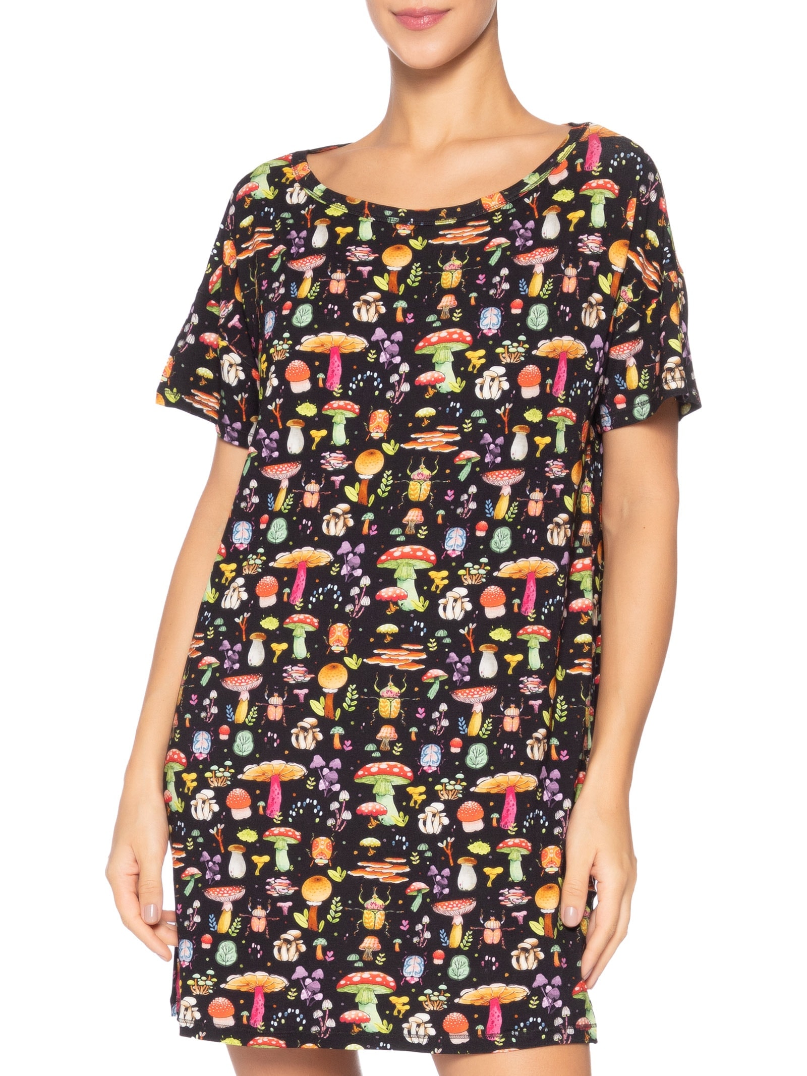 Camisola Curta Viscose Floresta Preto Jogê