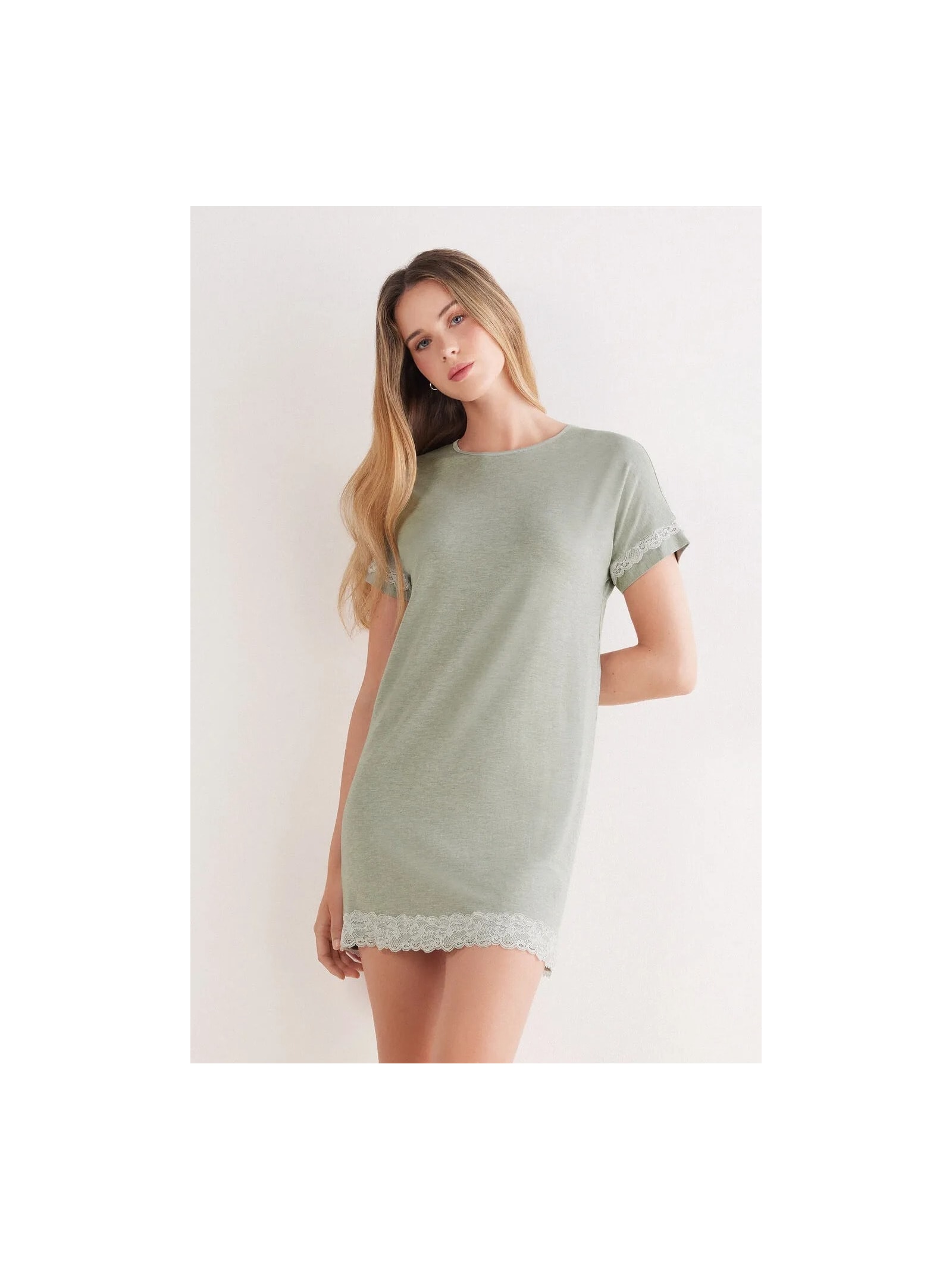 Camisola De Manga Curta Em Modal e Renda Verde Intimissimi