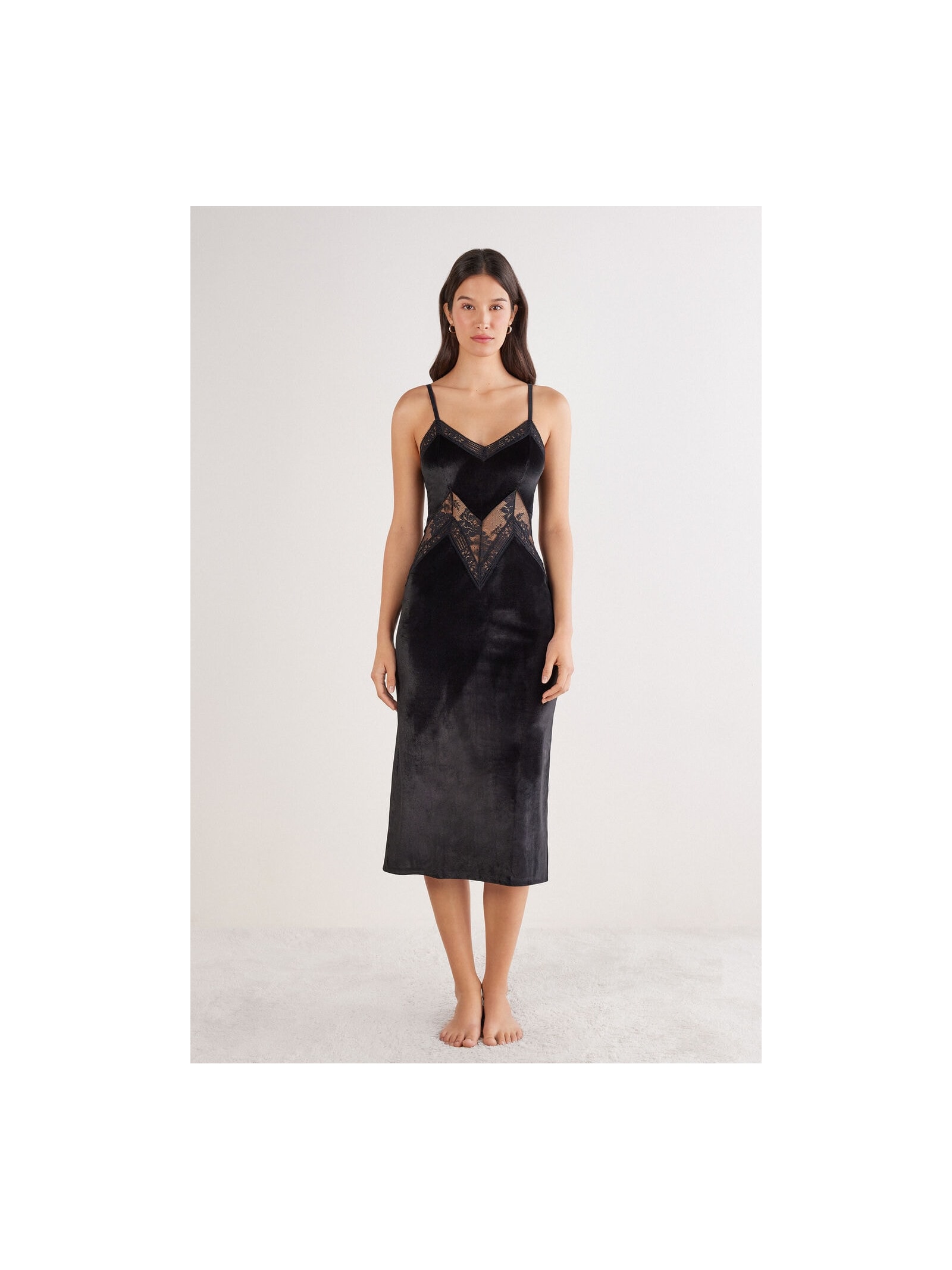 Camisola Longa Em Veludo e Renda La Femme Fatale Preto Intimissimi