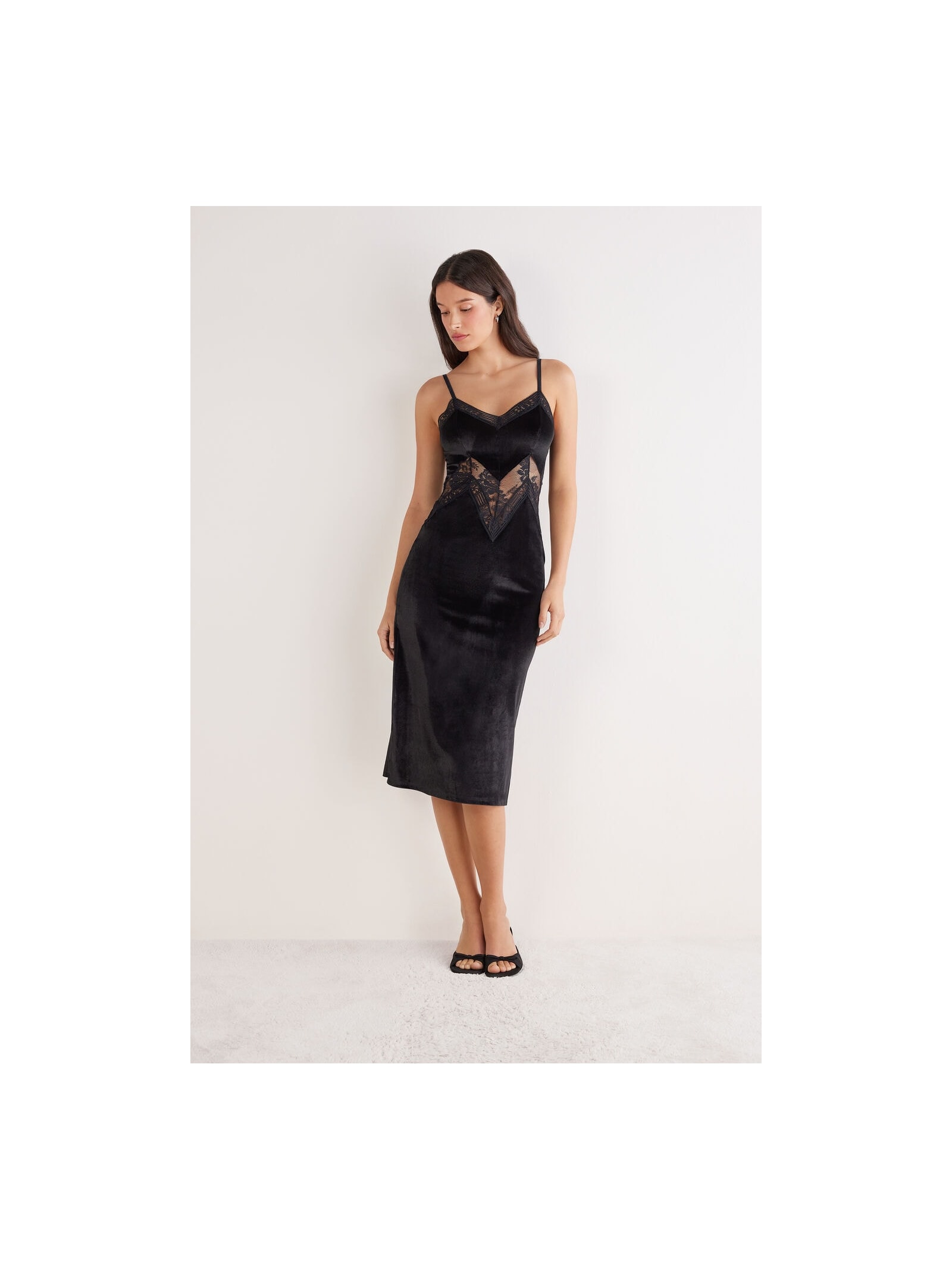 Camisola Longa Em Veludo e Renda La Femme Fatale Preto Intimissimi