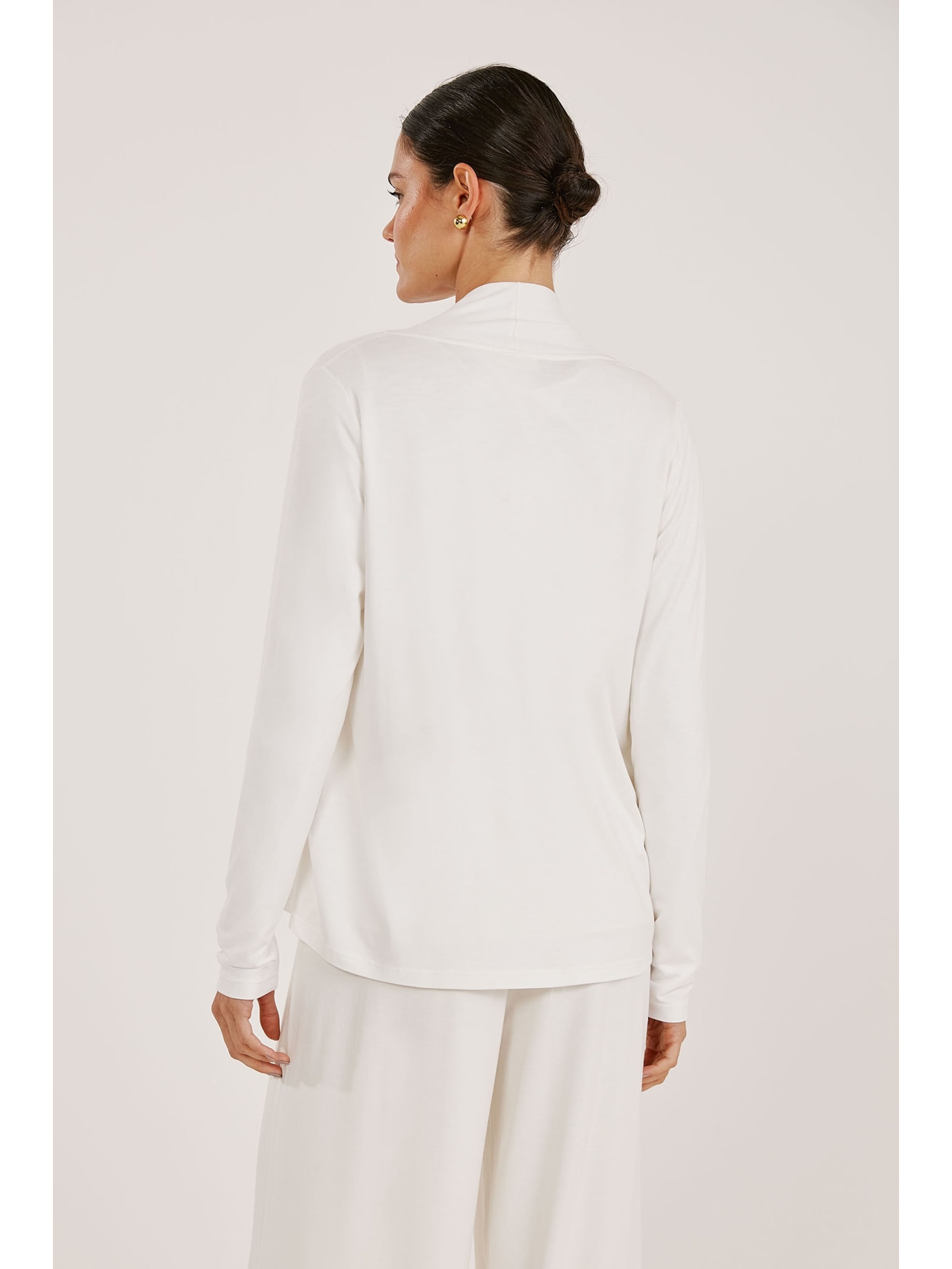 Casaco Cardigan Off White Beth Yogini