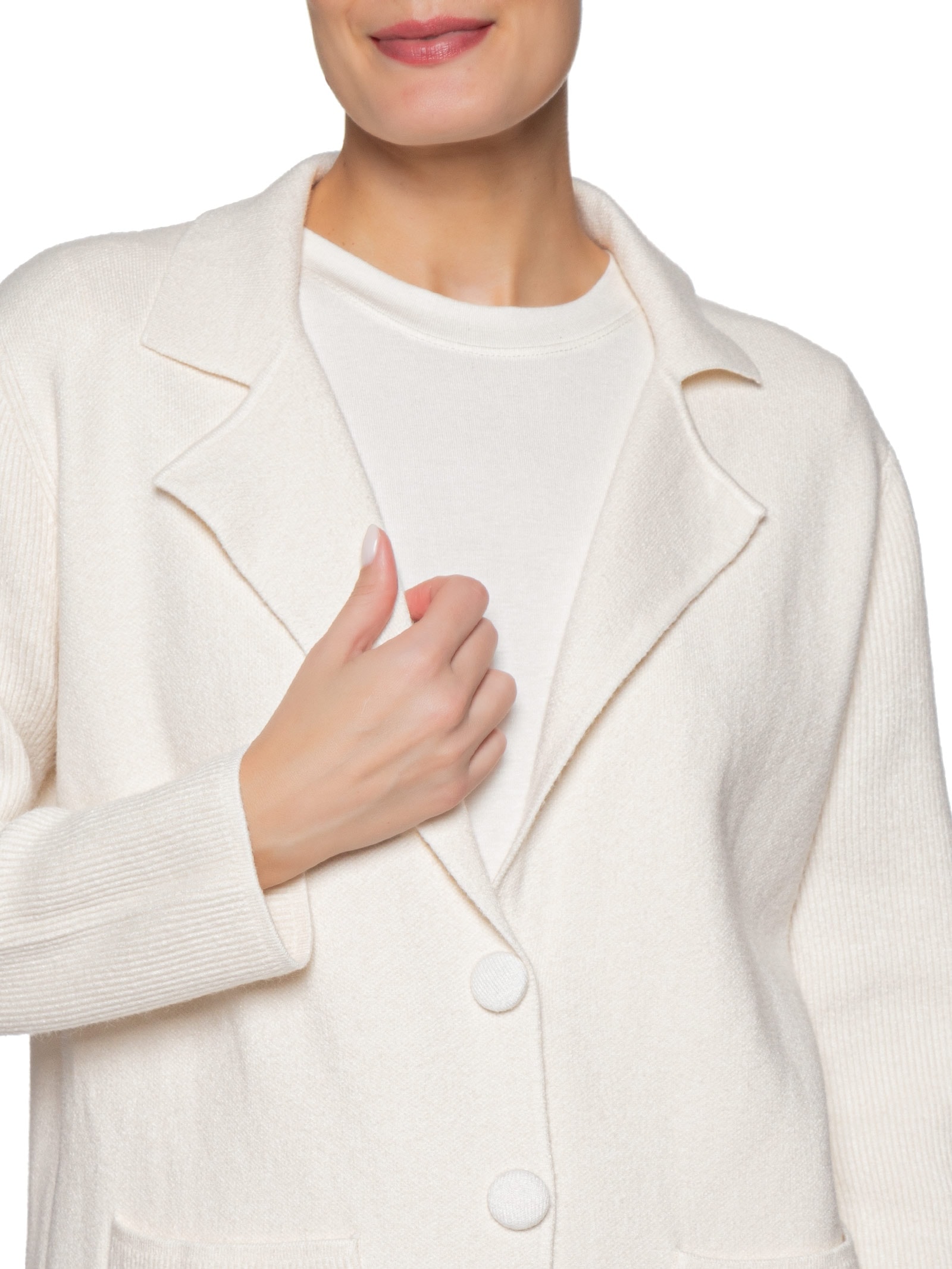 Casaco Feminino Alongado Com Bolsos Off White Basiq