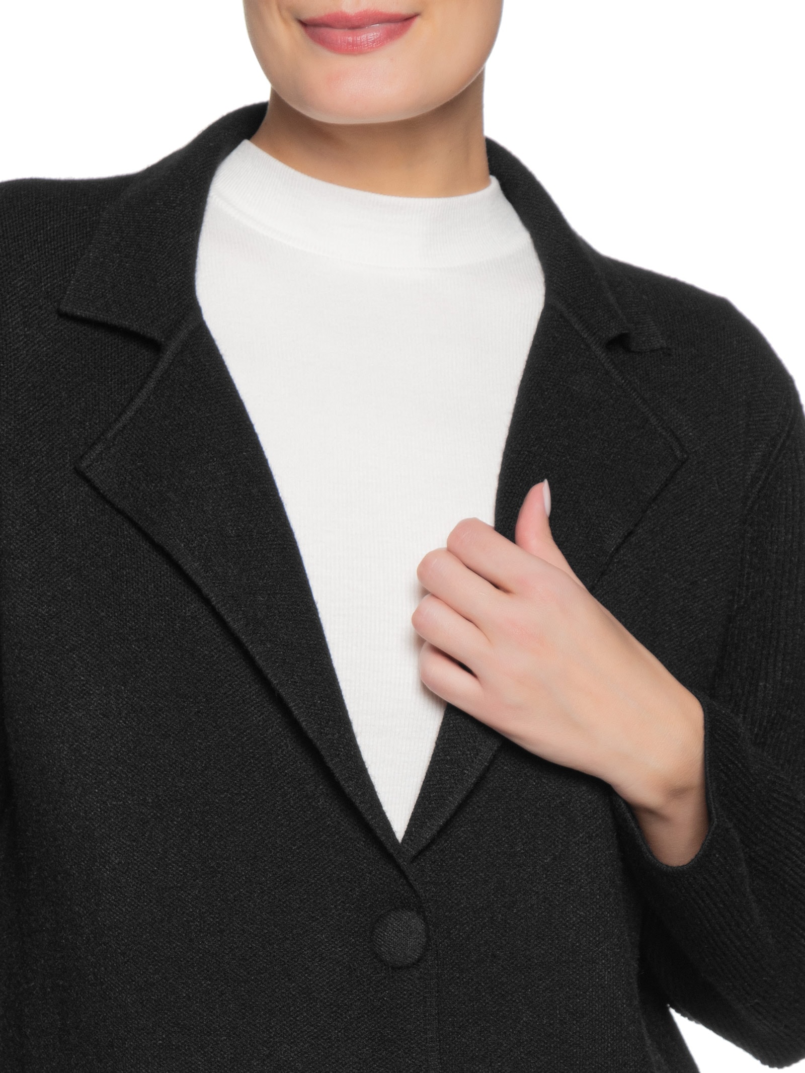 Casaco Feminino Alongado Com Bolsos Preto Basiq