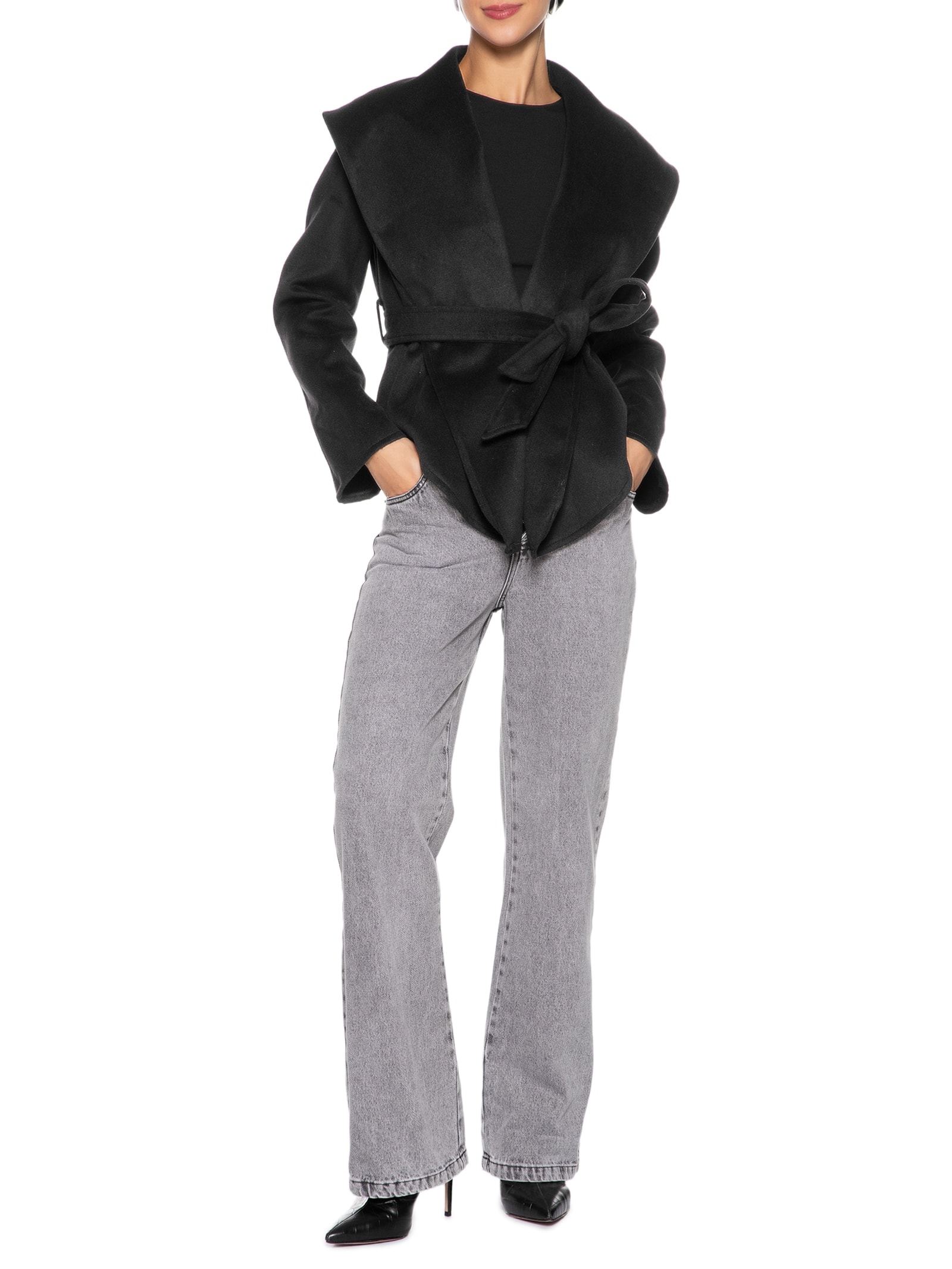 Casaco Feminino Com Amarração Frontal Preto Market 33