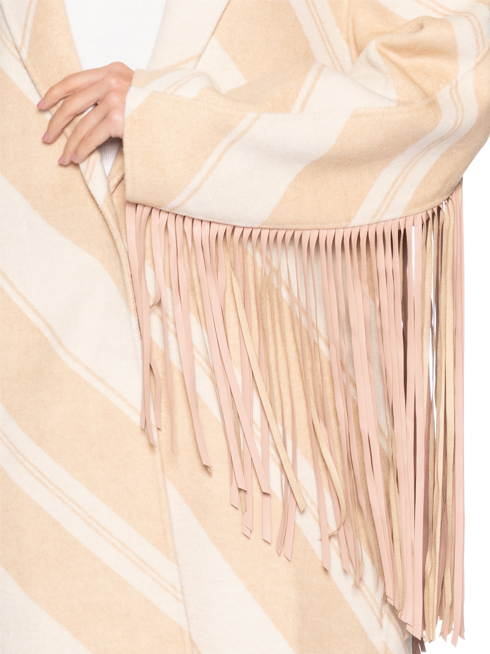 Casaco Feminino De Lã Estampado Com Detalhes De Franjas  Bege Animale