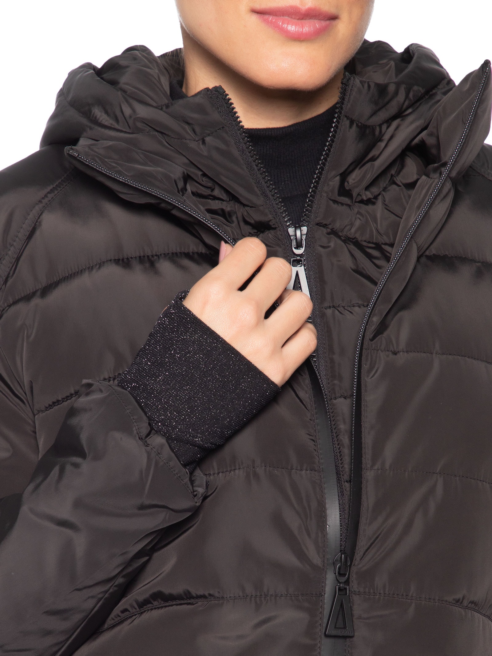 Casaco Feminino de Nylon e Malha Puffer Preto Animale Jeans