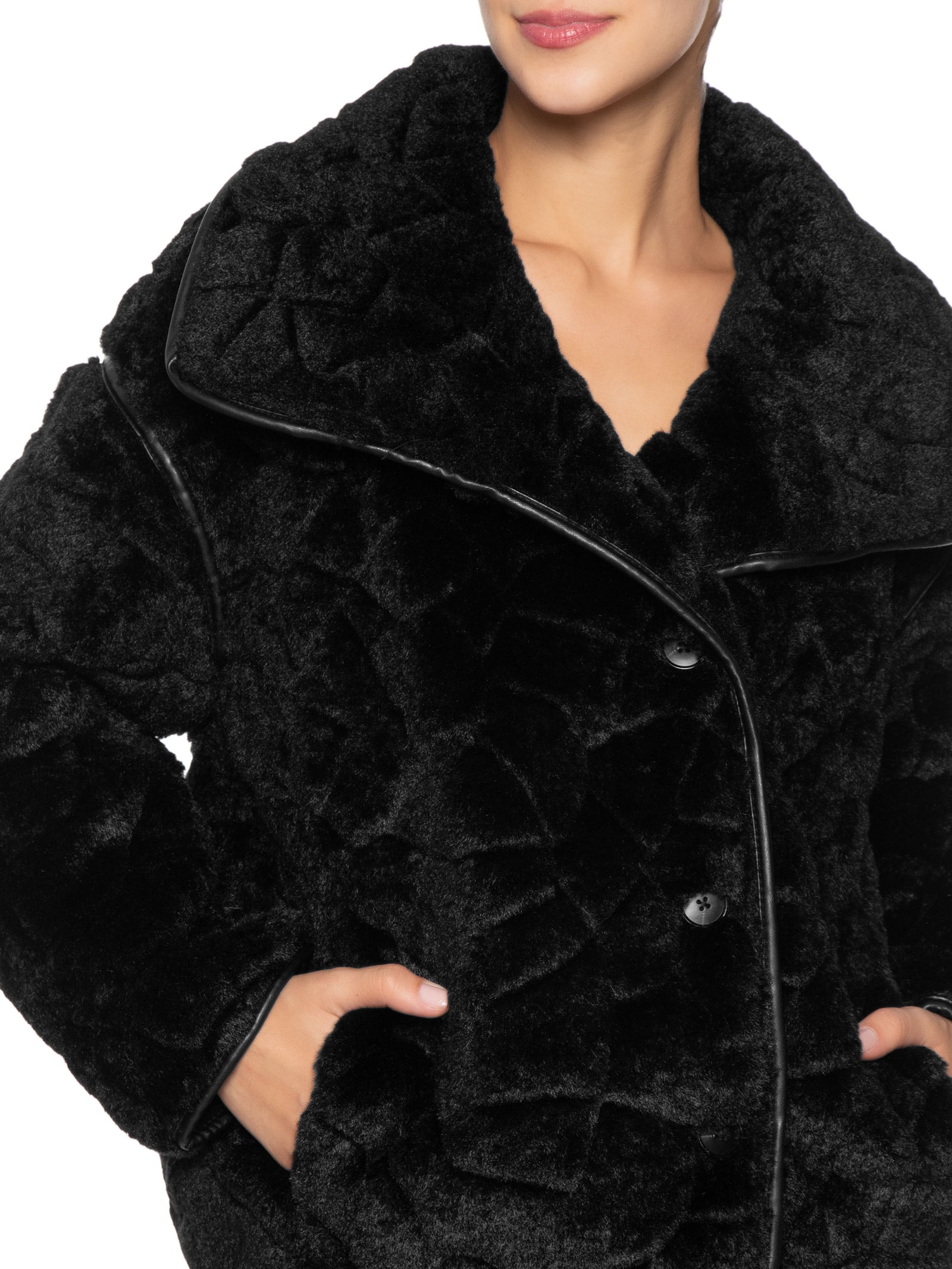 Casaco Feminino Fur Preto Market 33