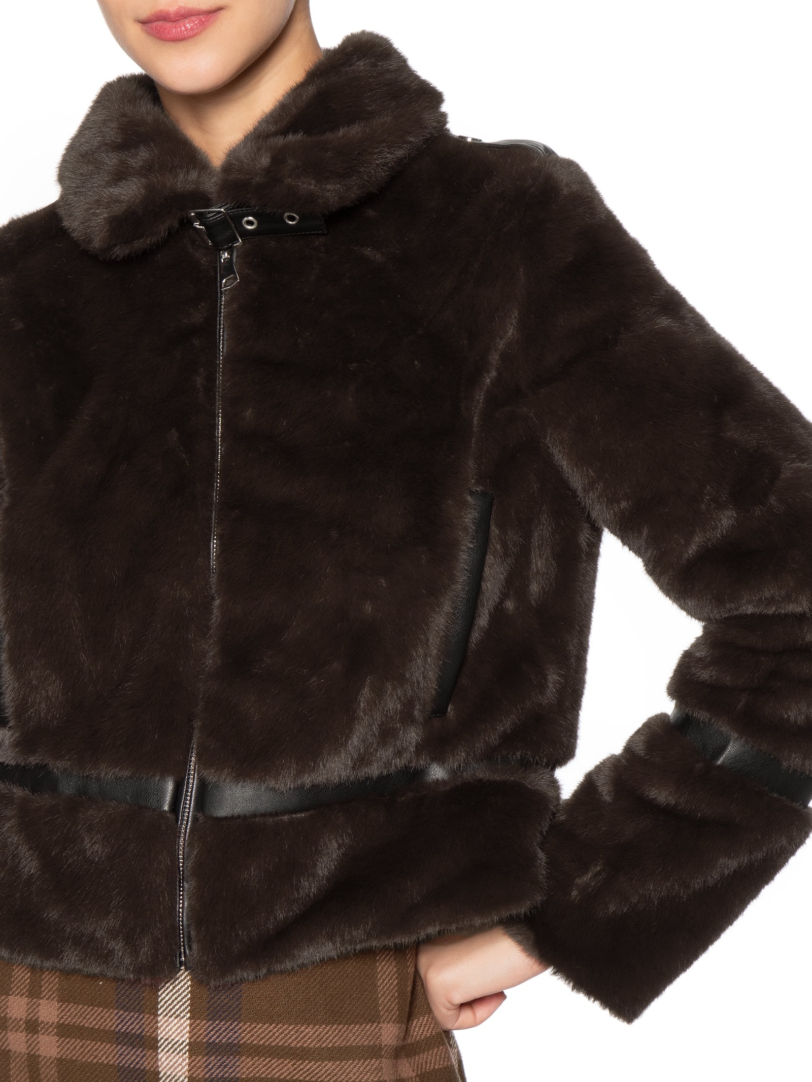 Casaco Feminino Fur – Marrom Market 33