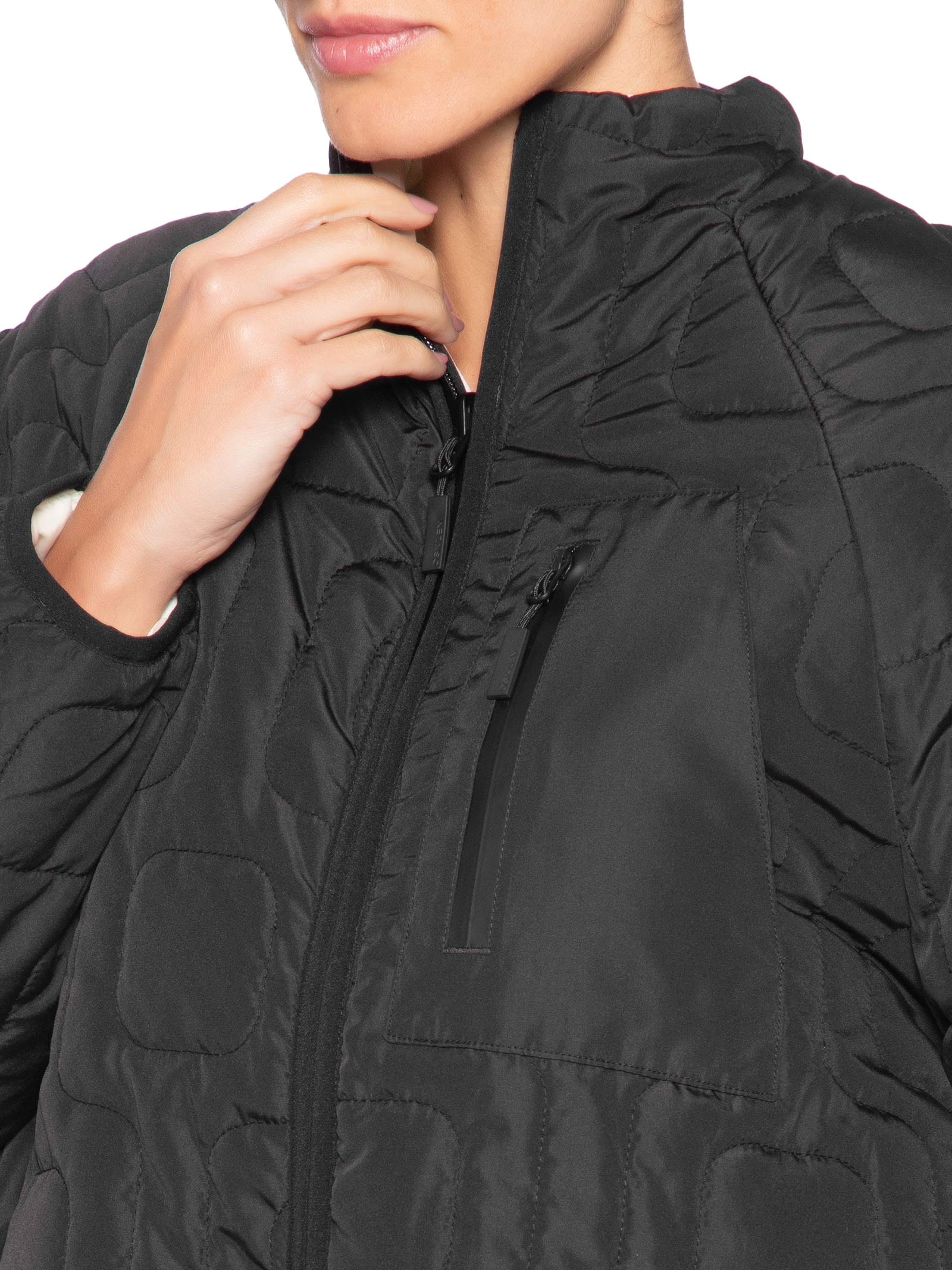 Casaco Feminino Matelassê Calçadão Double Face Preto Osklen