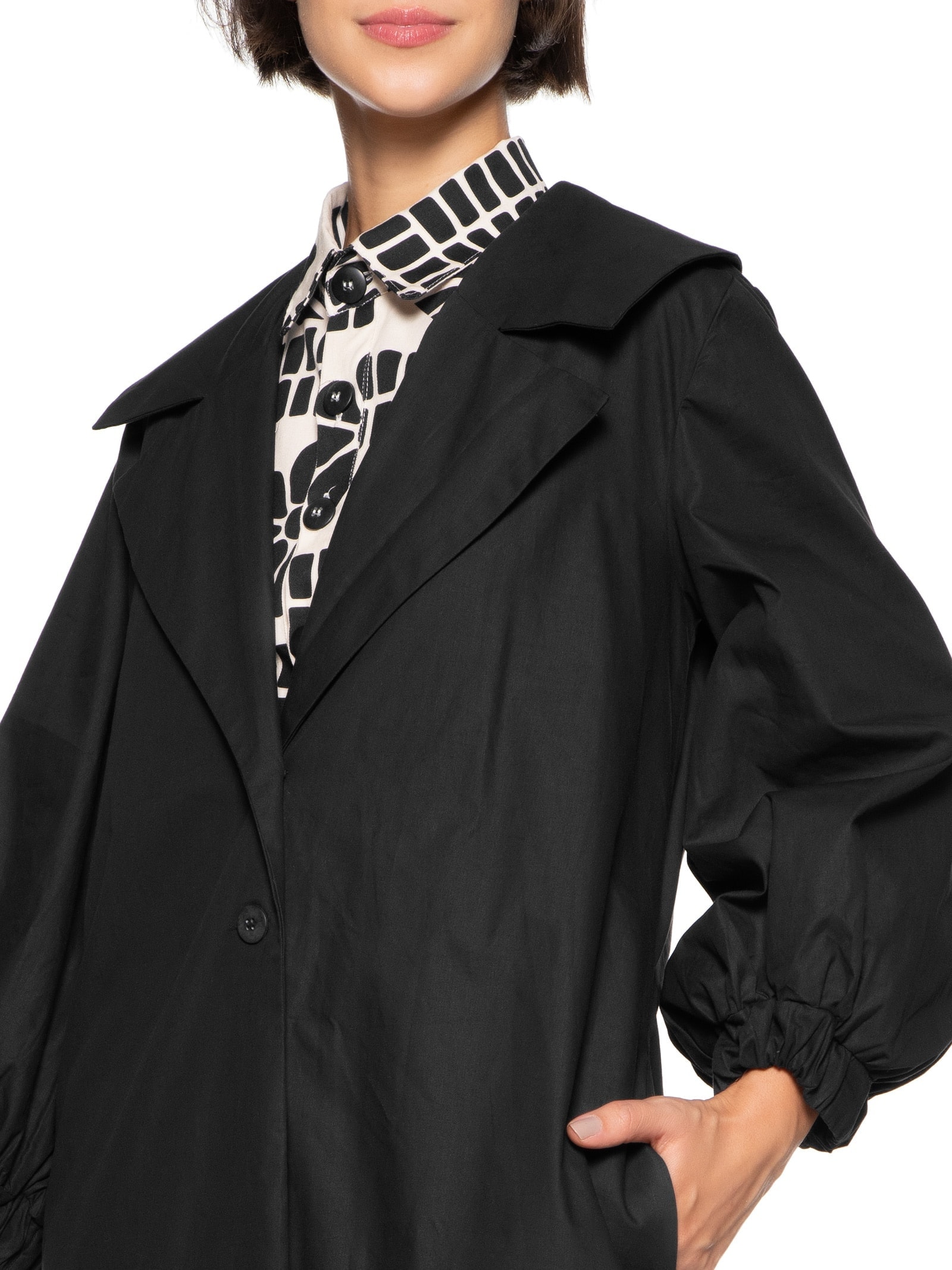 Casaco Feminino Trench Coat Manga Franzida Liso Preto Cacay