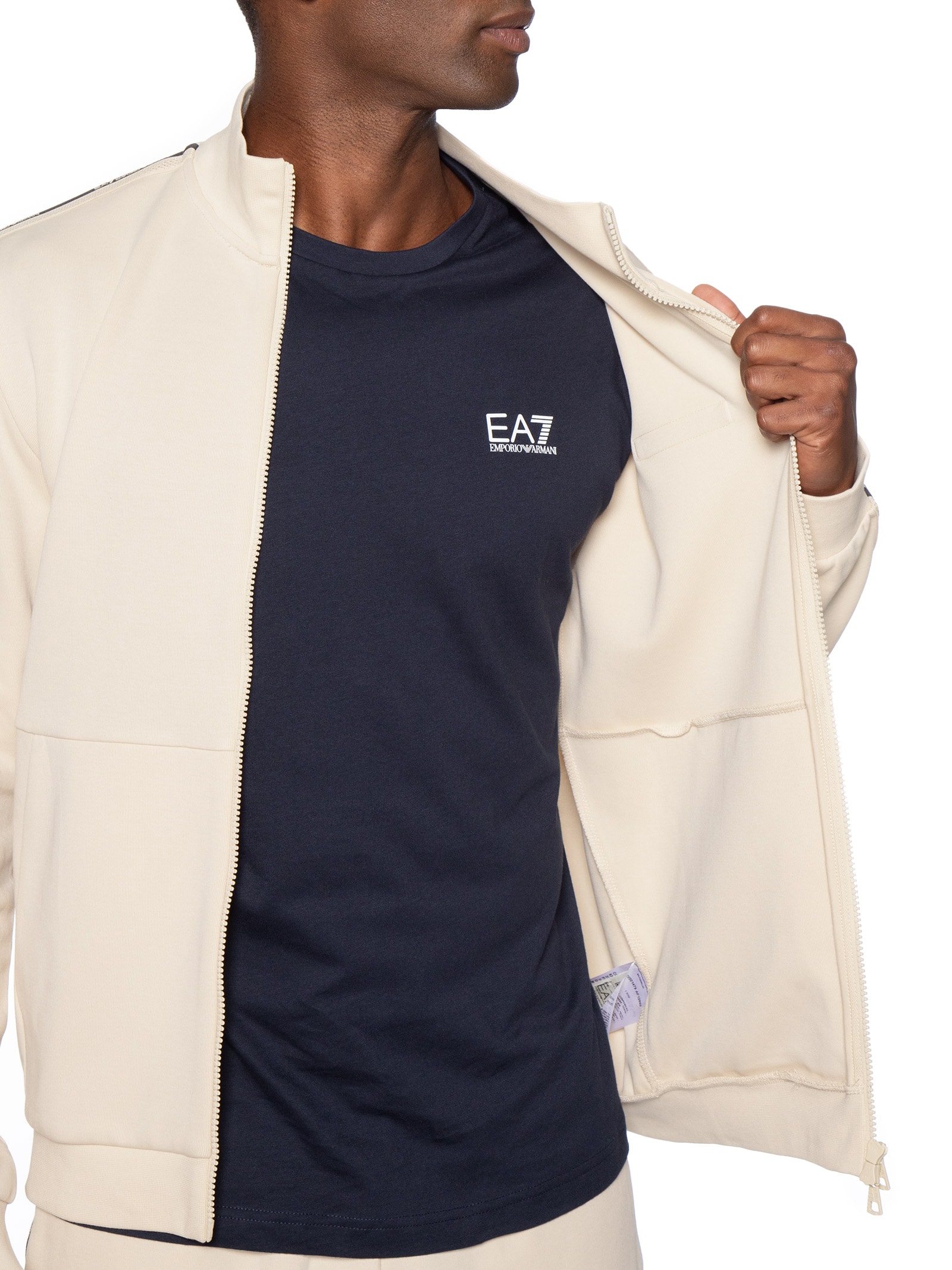 Casaco Masculino Train Logo Tape Bege Ea7 Emporio Armani